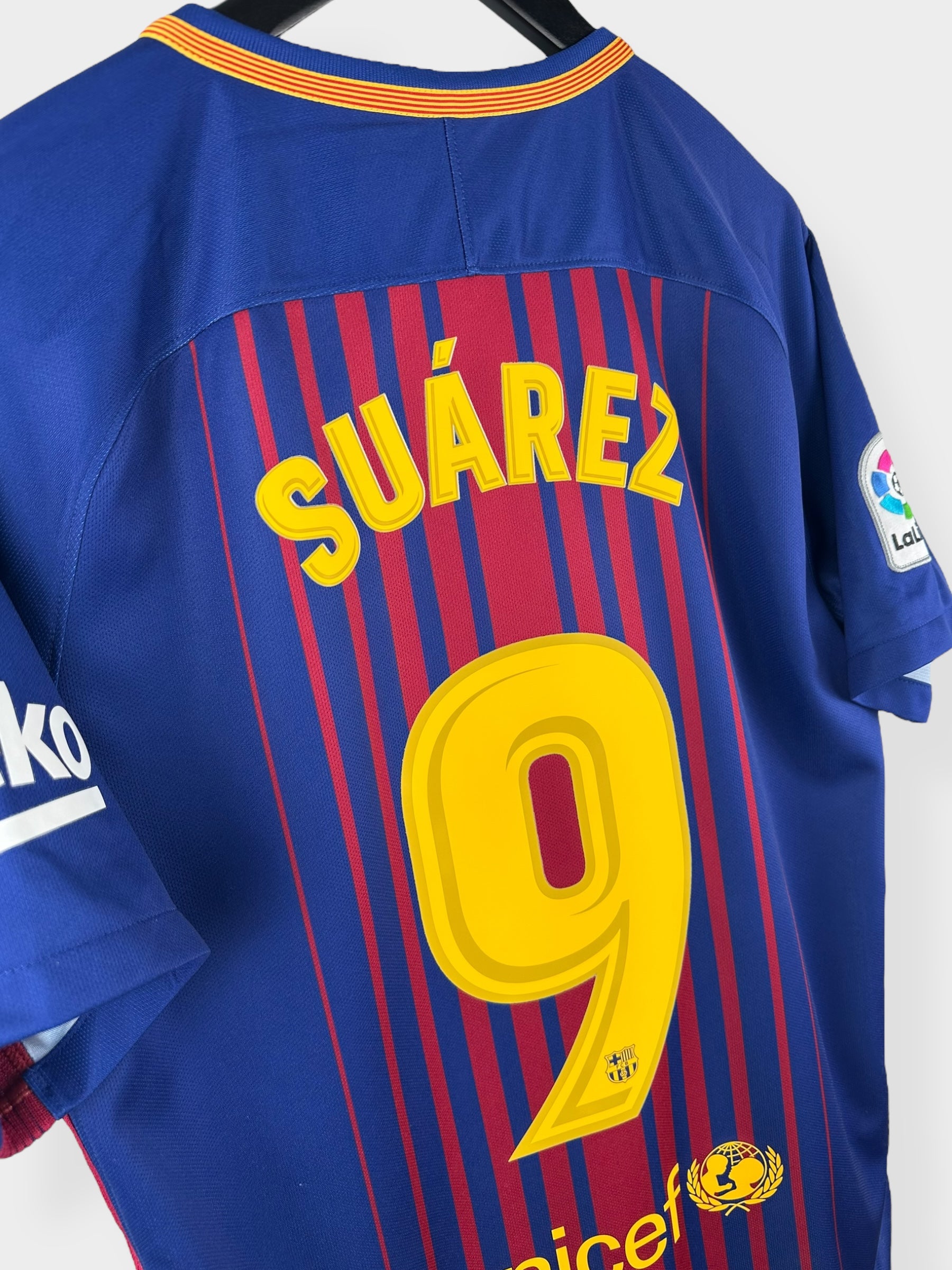 2017-18 BARCELONA THUISSHIRT SUAREZ #9 M
