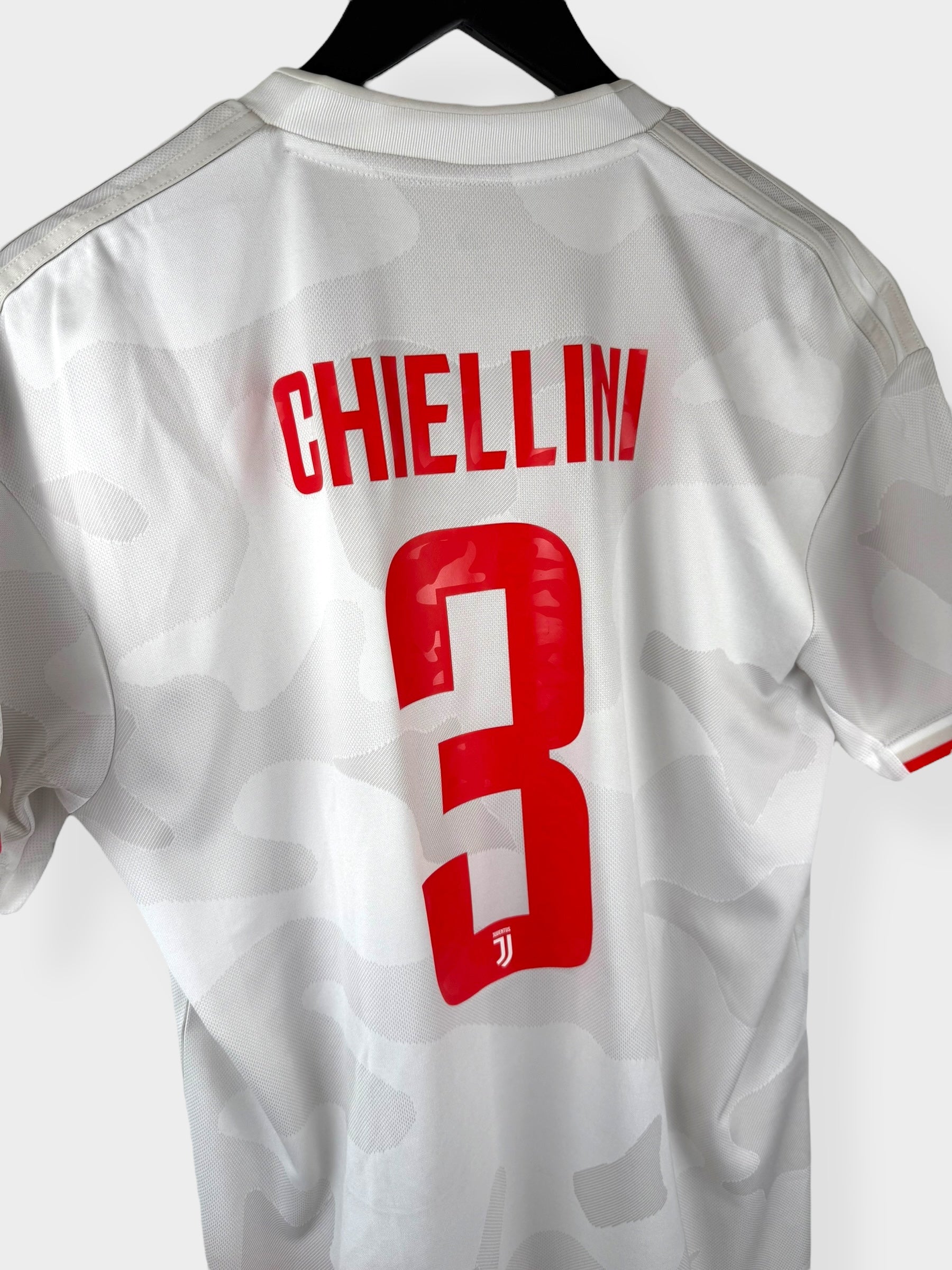 2019-20 JUVENTUS AWAY SHIRT CHIELLINI #3 L