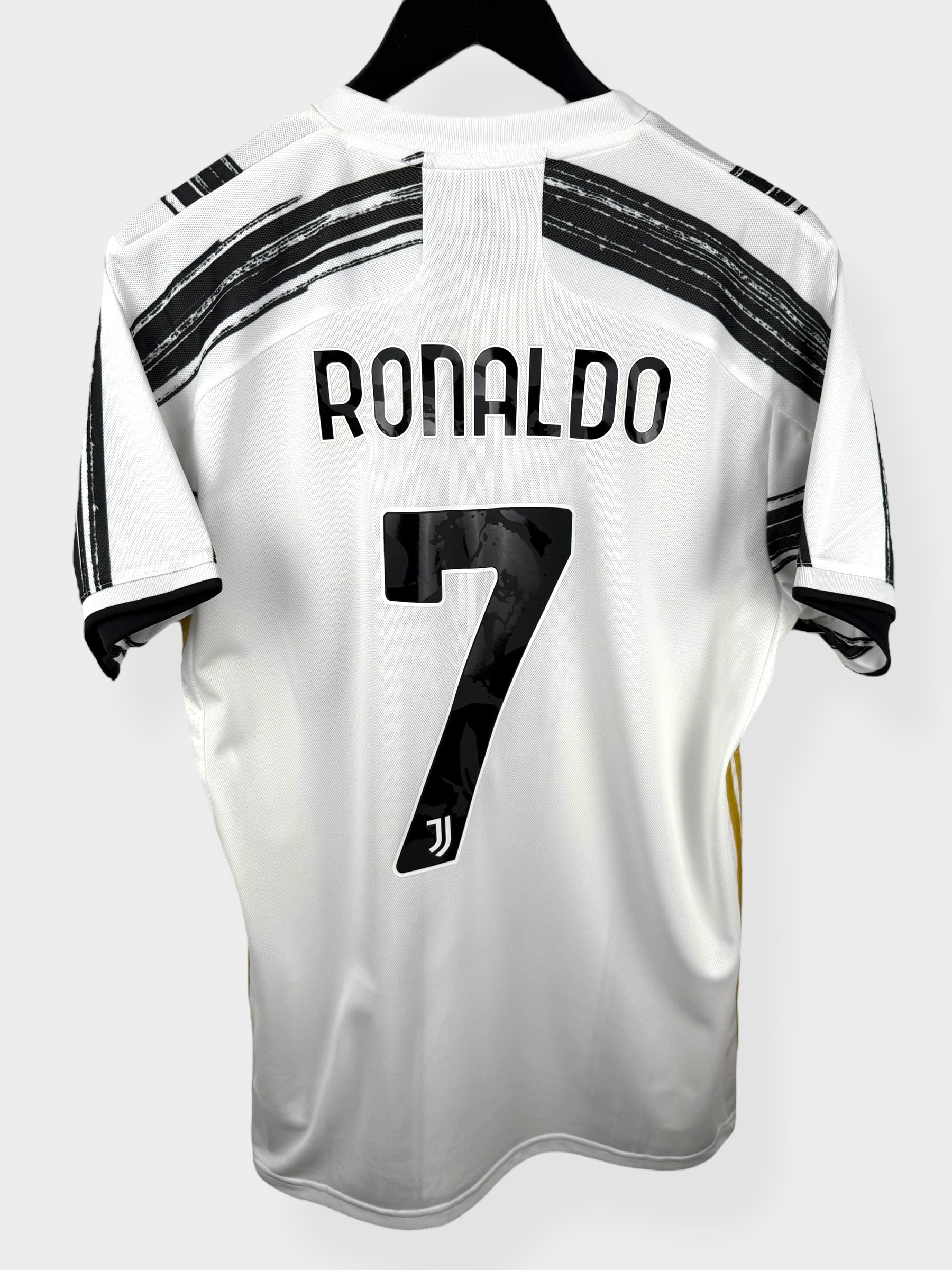 2020-21 JUVENTUS THUISSHIRT RONALDO #7 M