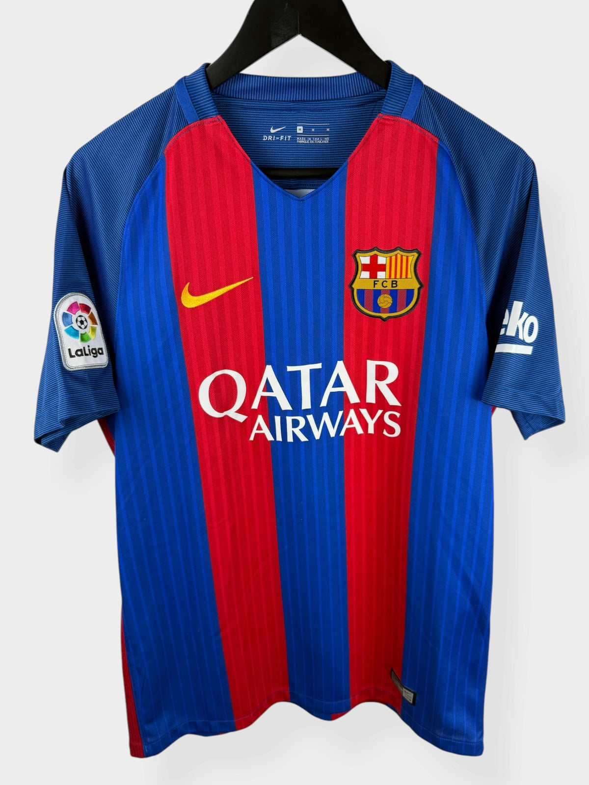2016-17 BARCELONA HOME SHIRT MESSI #10 M - Authentic Football Club