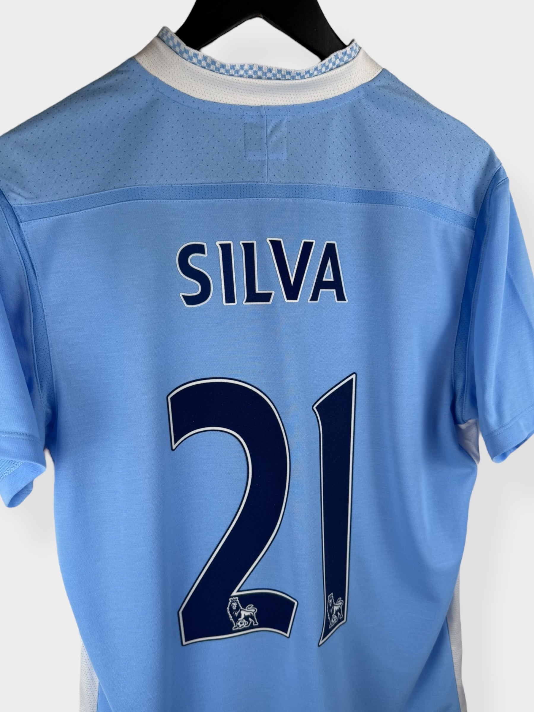 2011-12 MANCHESTER CITY HOME SHIRT SILVA #21 L