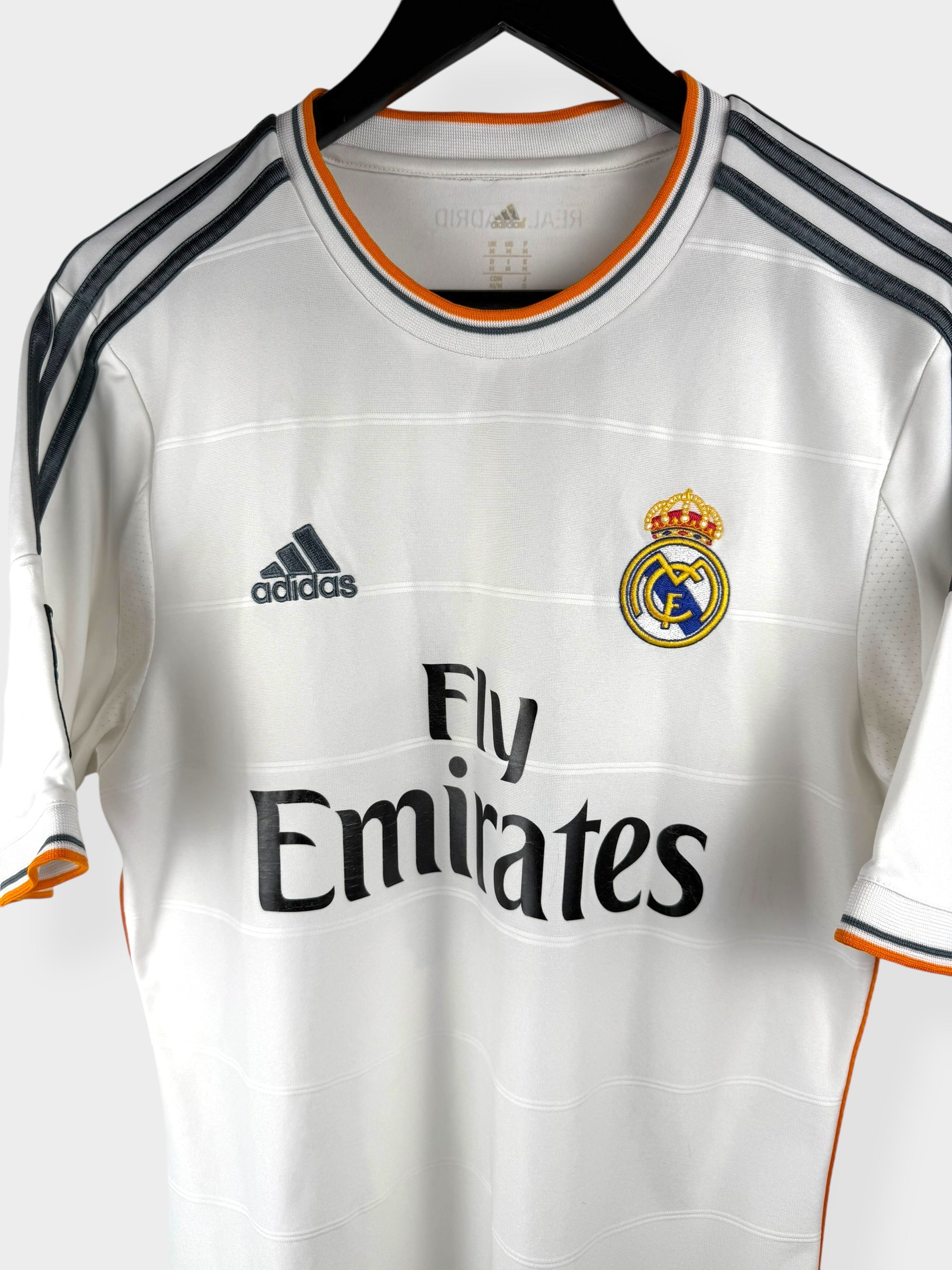 2013-14 REAL MADRID THUISSHIRT BALE #11 M