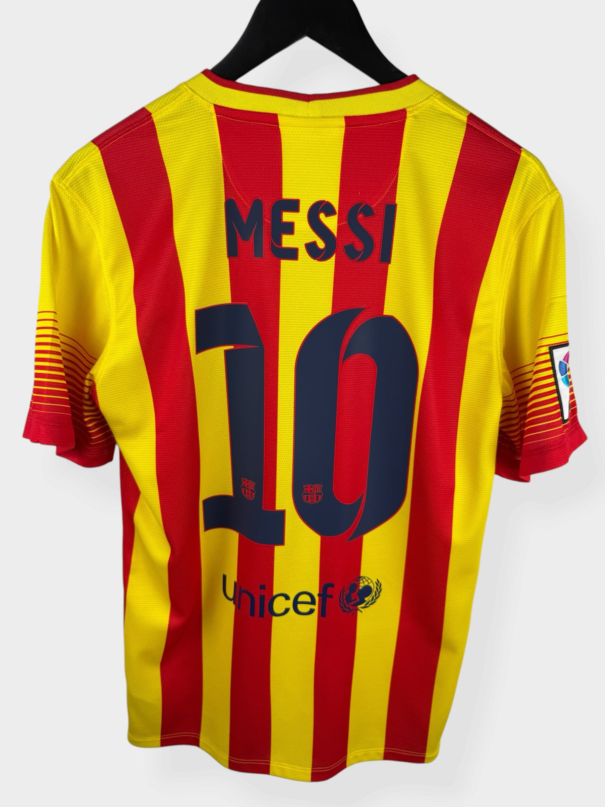 2013-14 BARCELONA AWAY SHIRT MESSI #10 S - Authentic Football Club