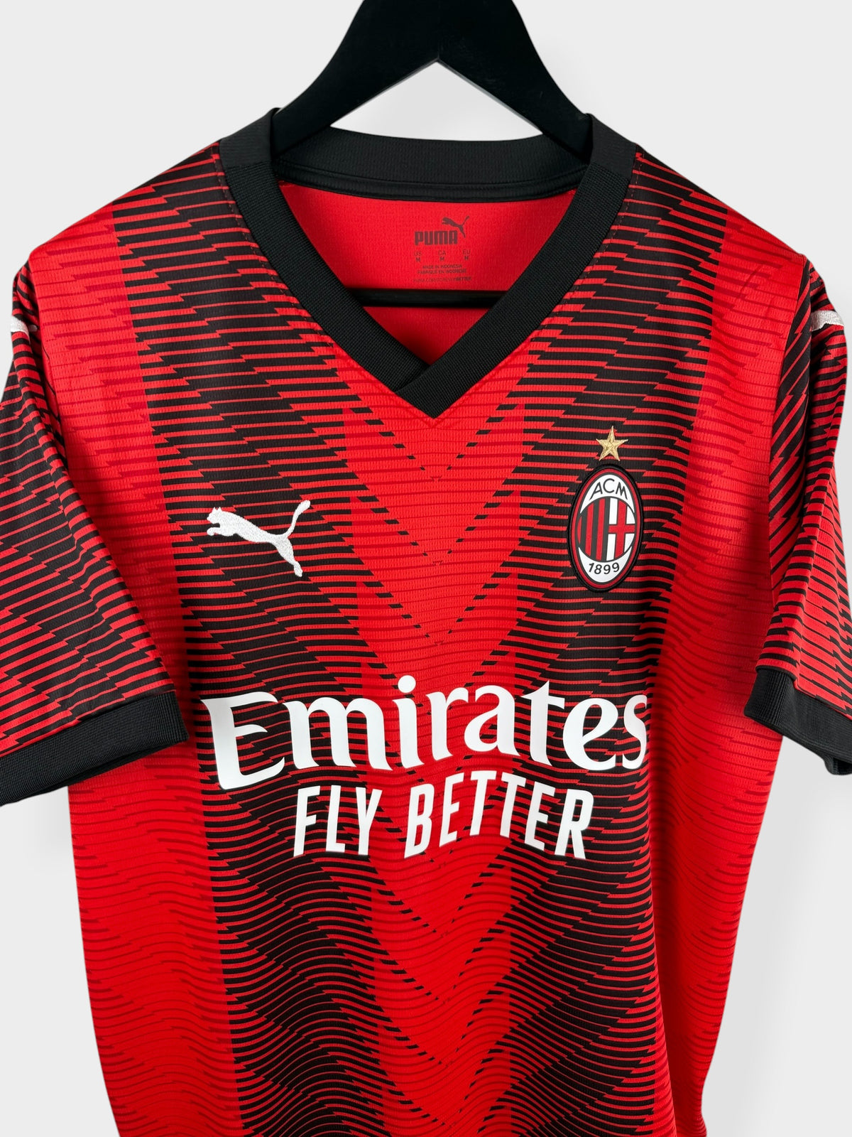 2023-24 AC MILAN HOME SHIRT M