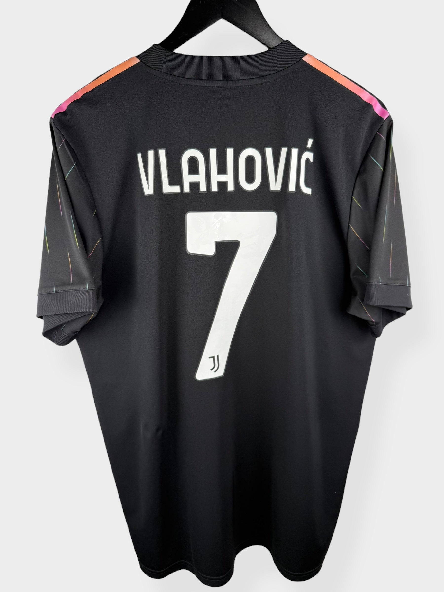 2021-22 JUVENTUS AWAY SHIRT VLAHOVIC #7 XL