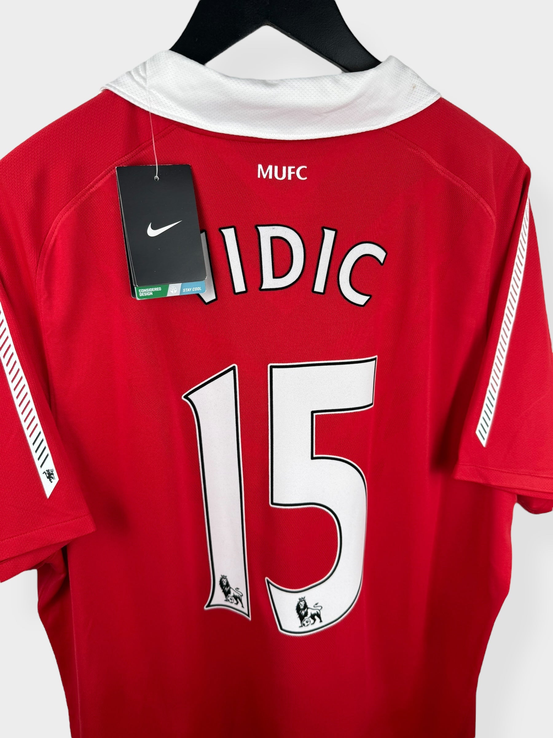 2010-11 MANCHESTER UNITED HOME SHIRT VIDIC #15 XL - Authentic Football Club