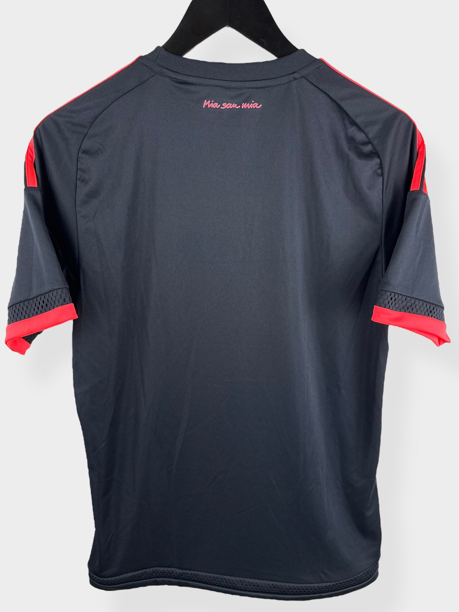 2015-16 BAYERN MUNICH THIRD SHIRT S - Authentic Football Club