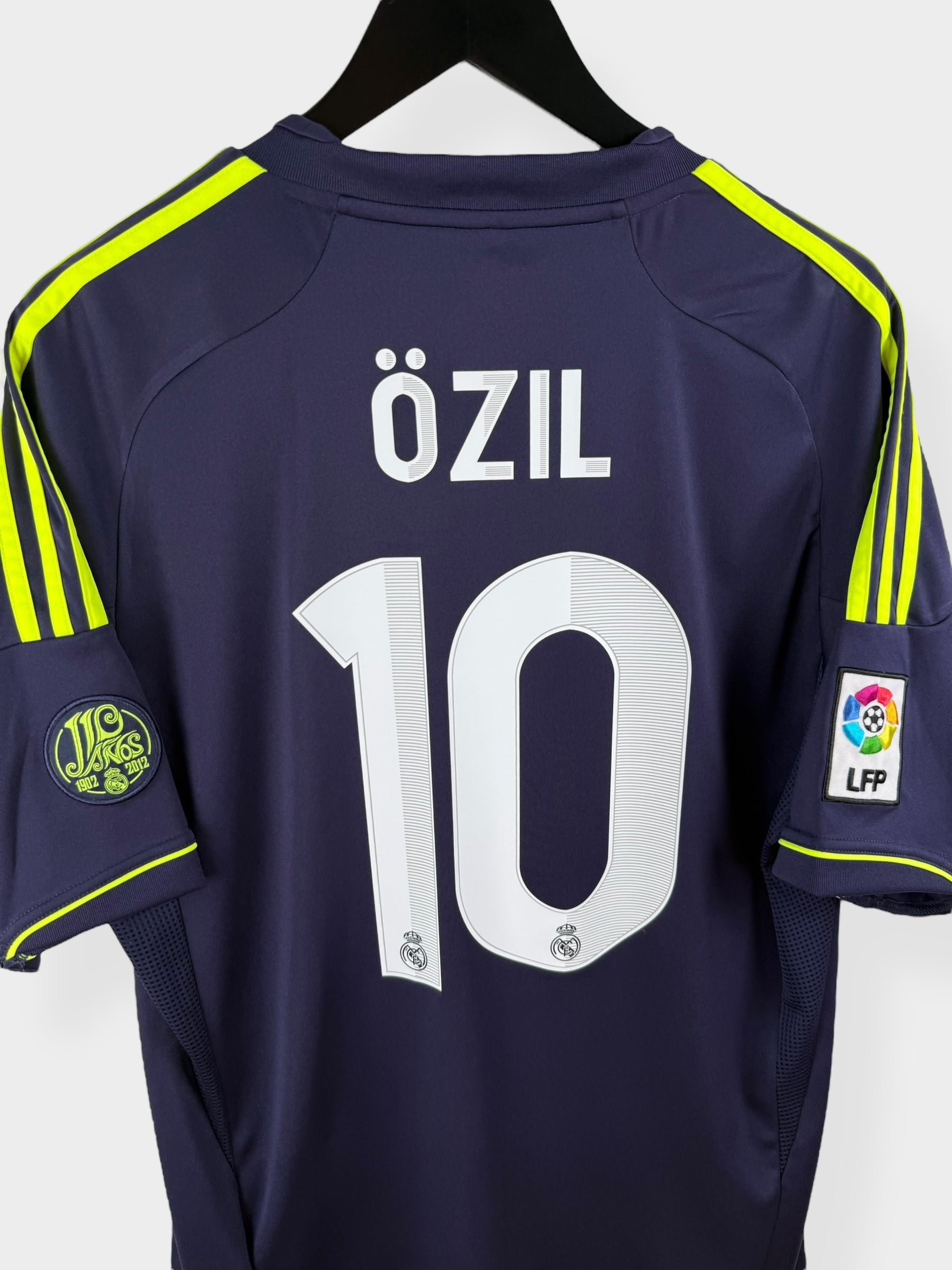 2012-13 REAL MADRID AWAY SHIRT OZIL #10 L