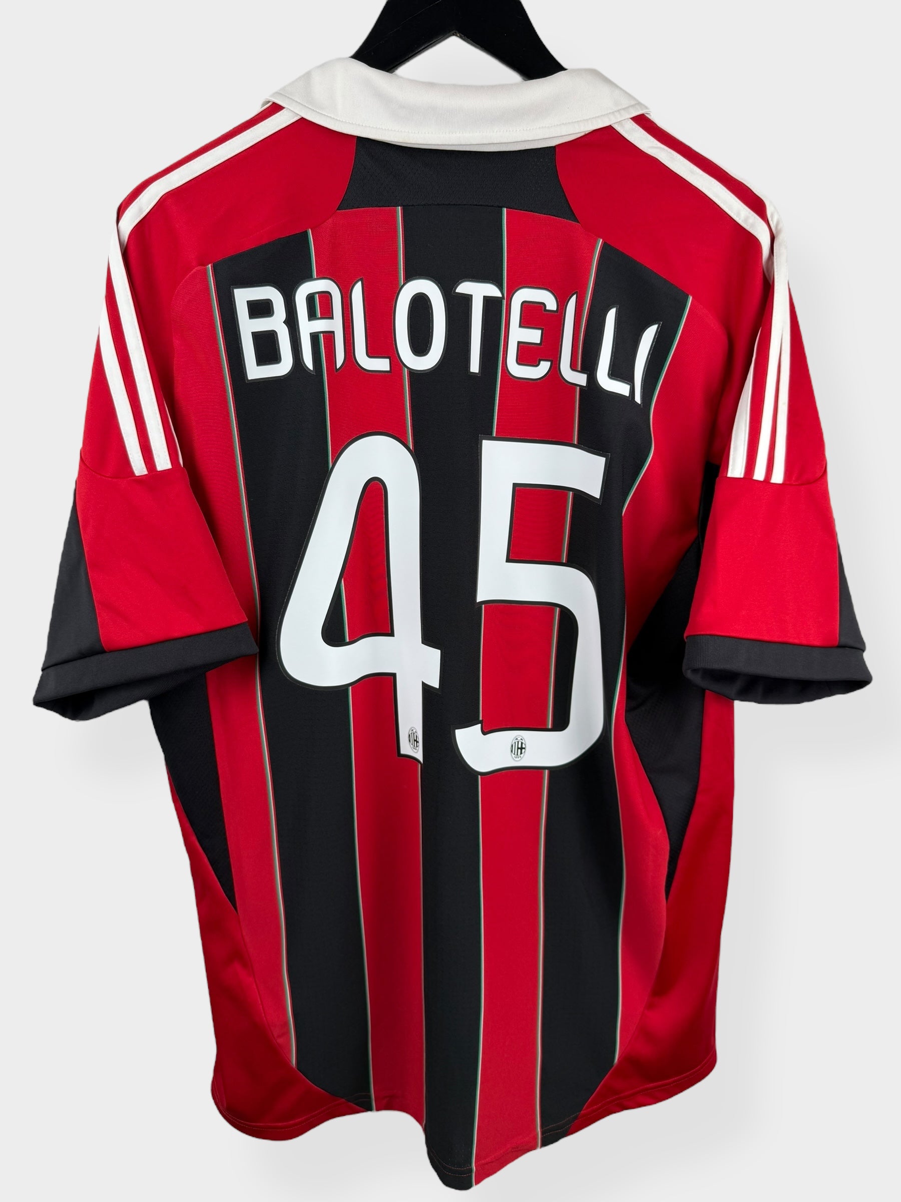 2012-13 AC MILAN HOME SHIRT BALOTELLI #45 XL