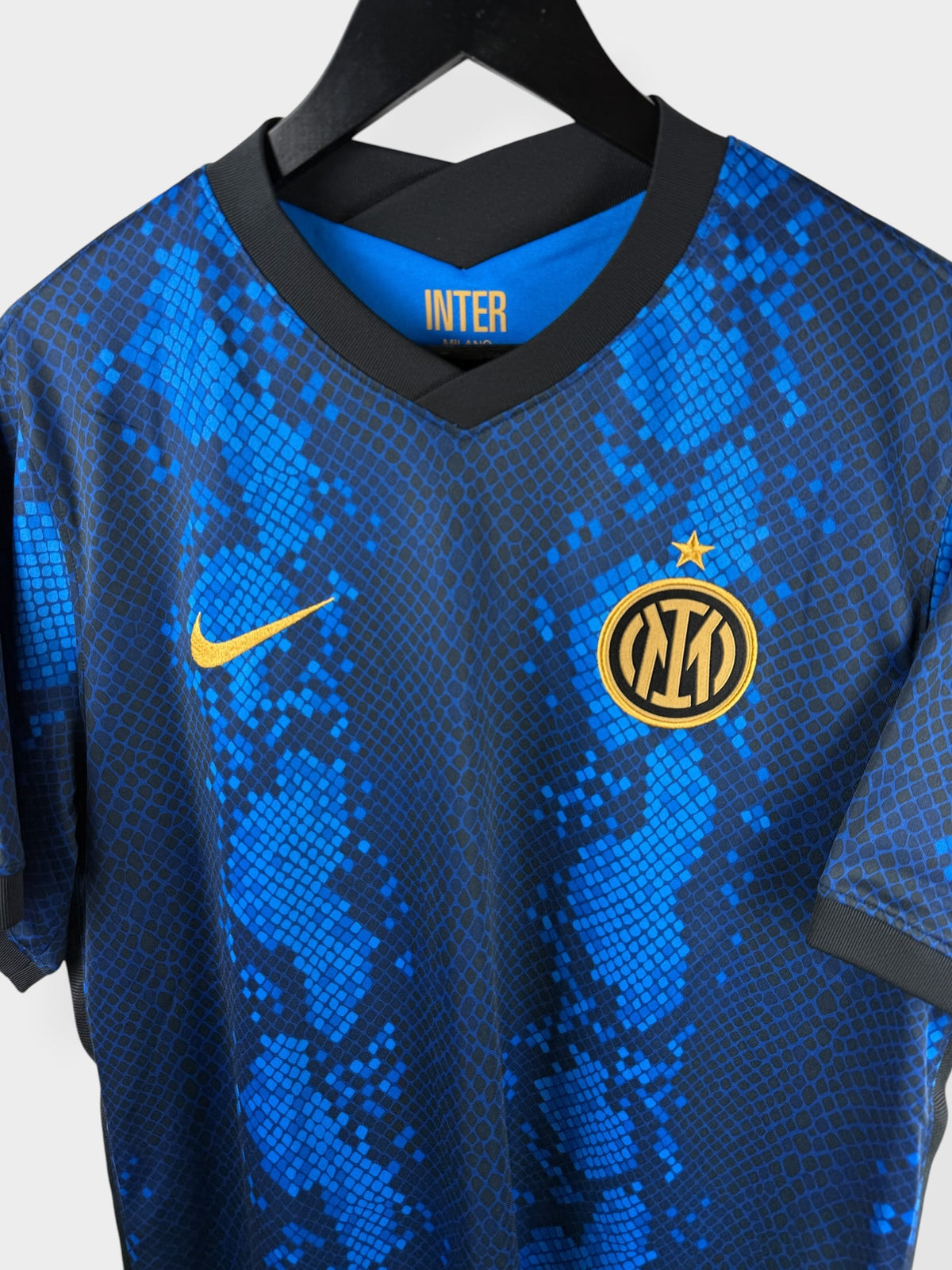 2021-22 INTER MILAN THUISSHIRT LAUTARO #10 L