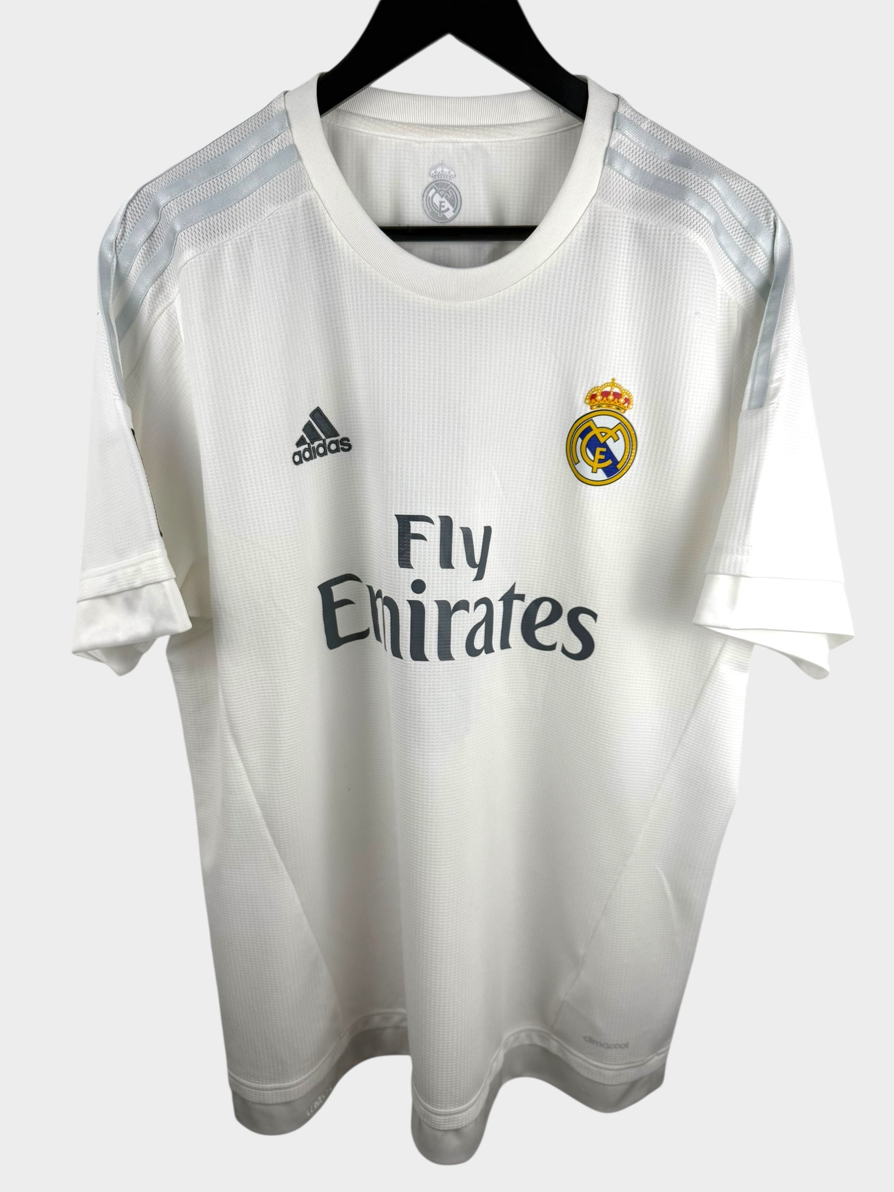 2015-16 REAL MADRID HOME SHIRT RONALDO #7 XL - Authentic Football Club