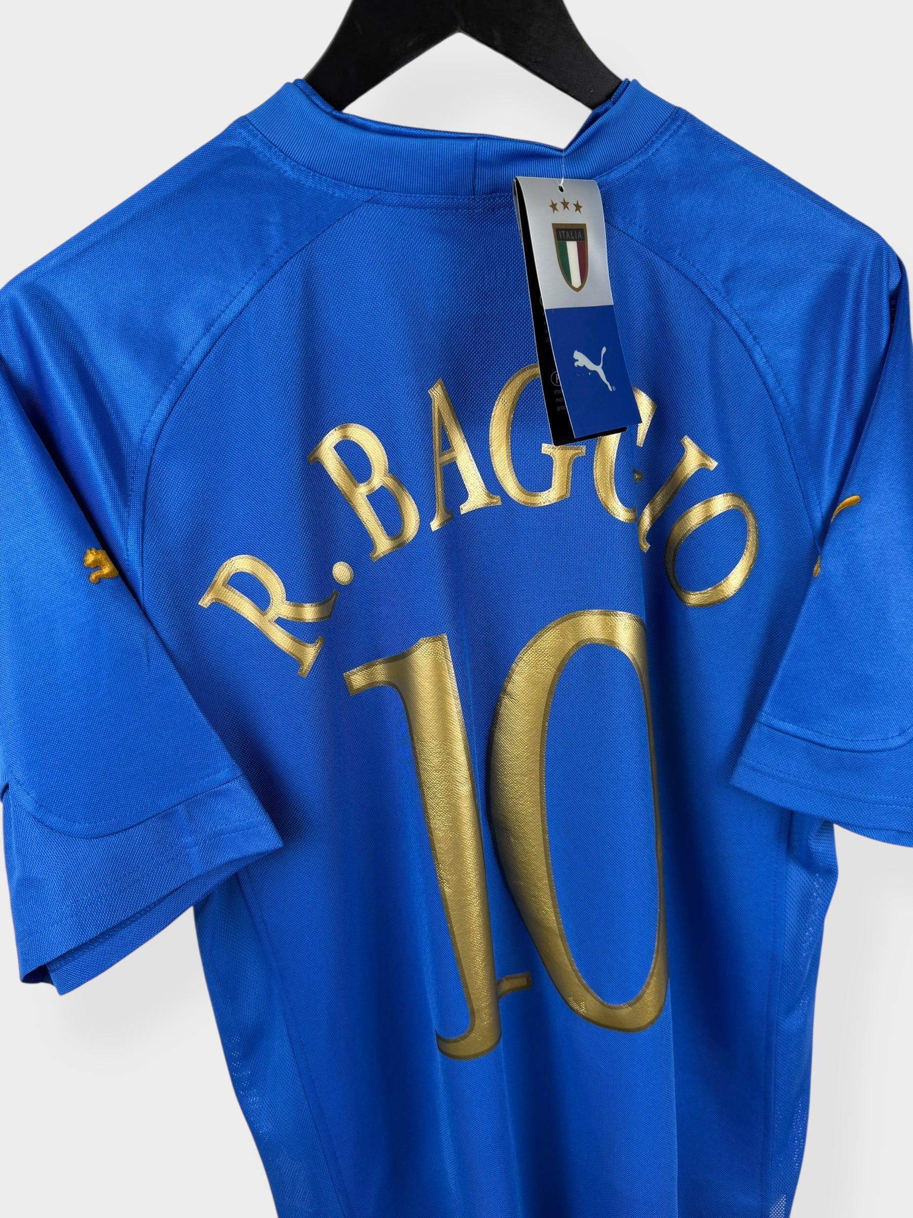 2004-06 ITALY AWAY SHIRT BAGGIO #10 L - Authentic Football Club
