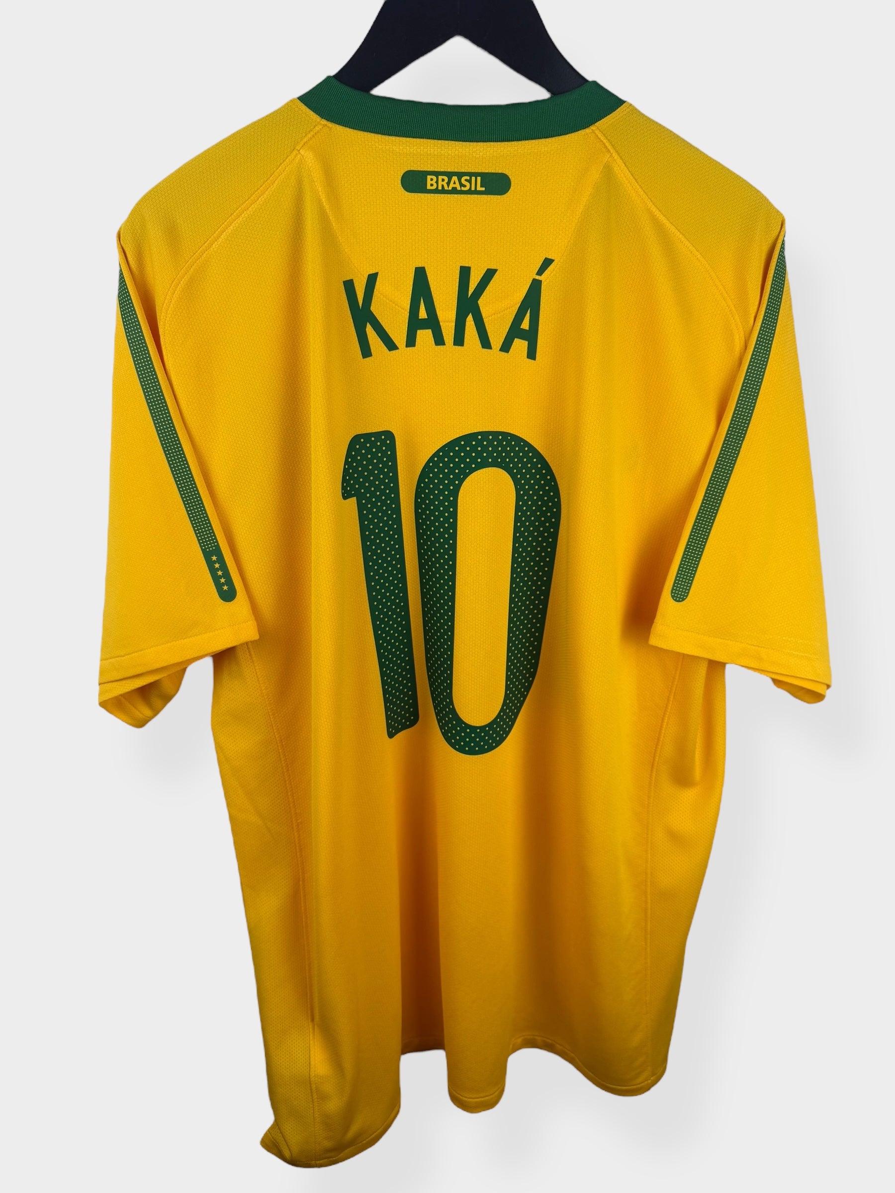 2010-11 BRAZIL HOME SHIRT KAKA #10 XL - Authentic Football Club