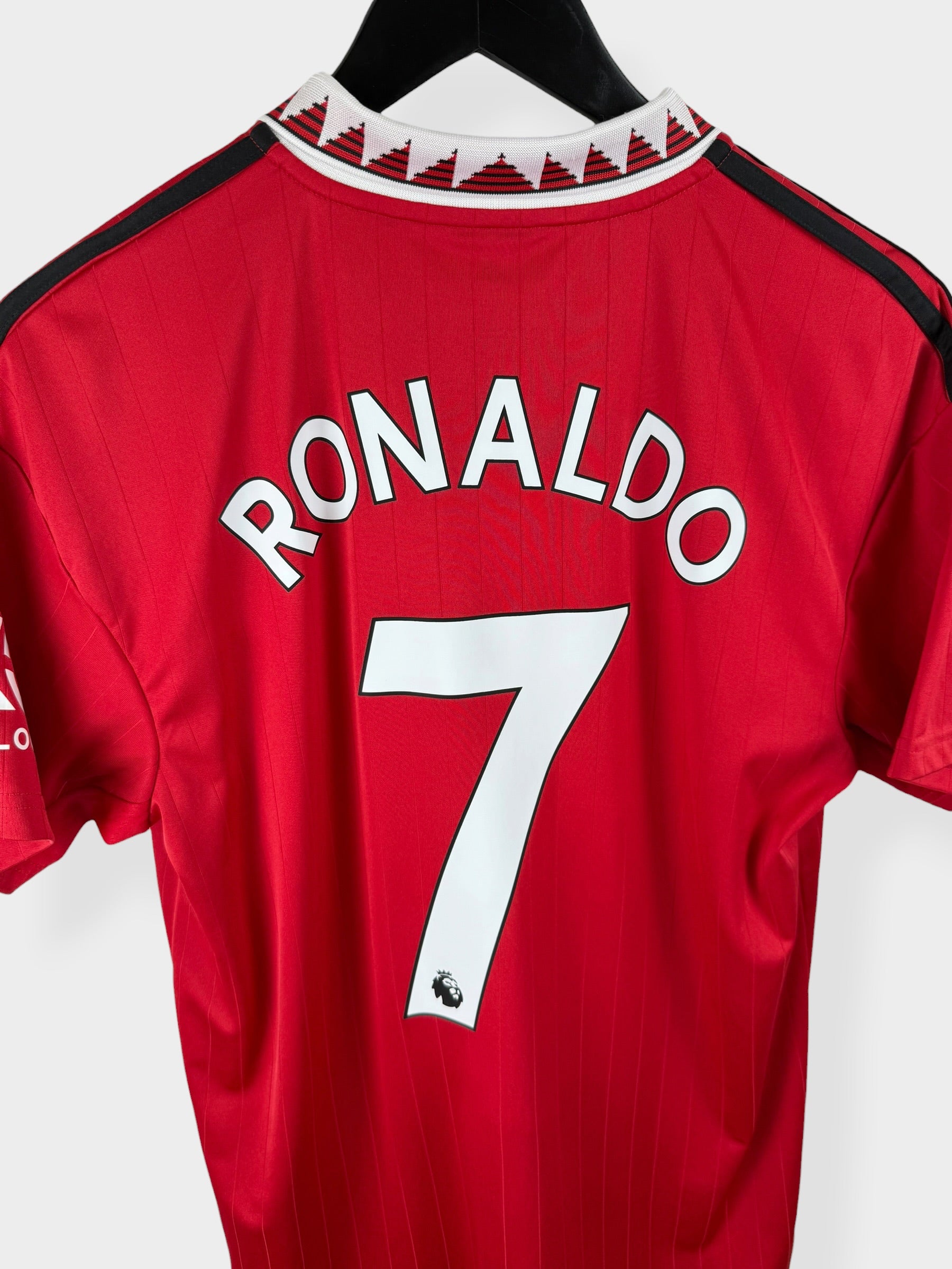 MAILLOT DOMICILE MANCHESTER UNITED 2022-23 RONALDO #7 M
