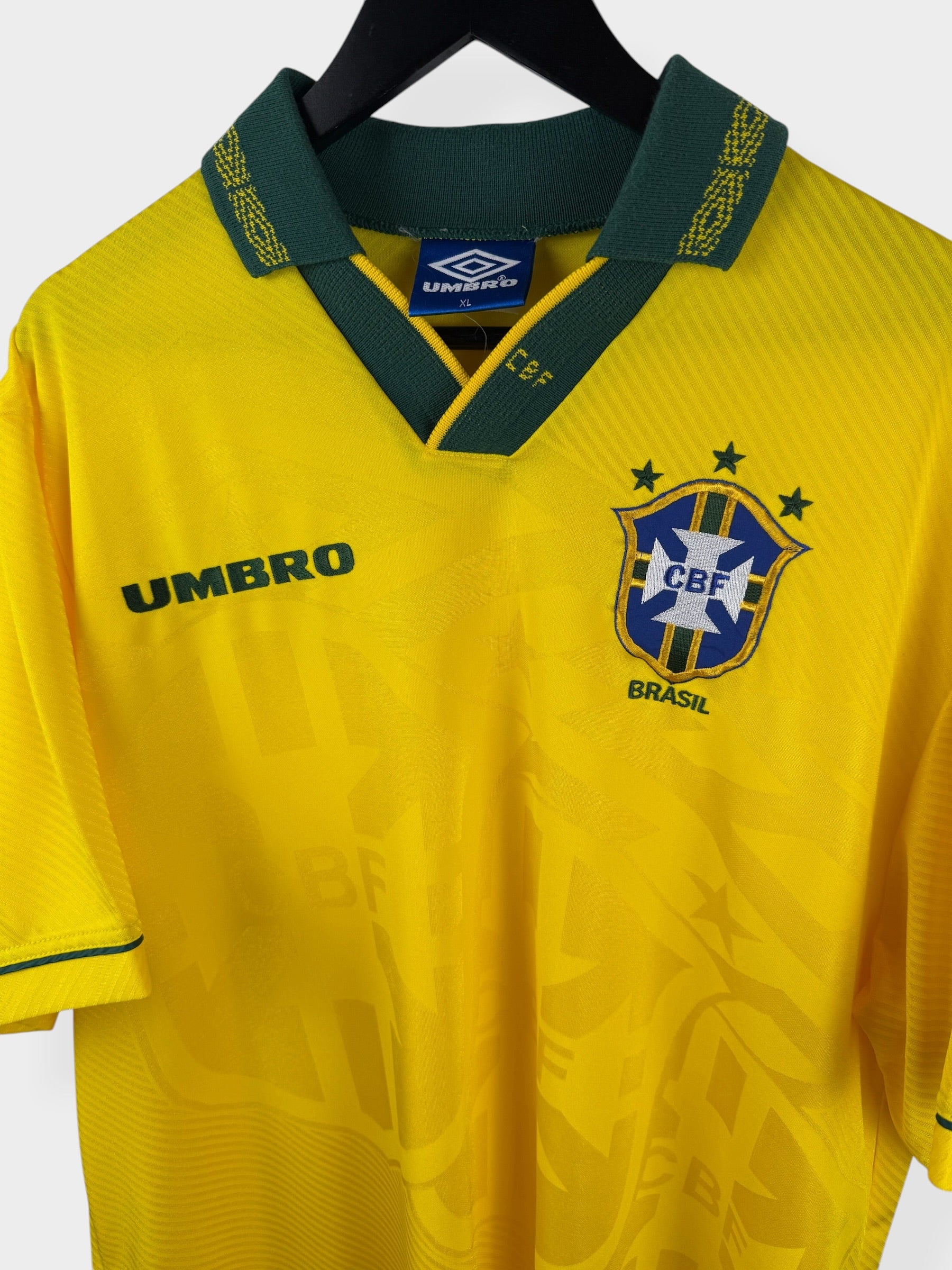 1993-94 BRAZIL HOME SHIRT XL