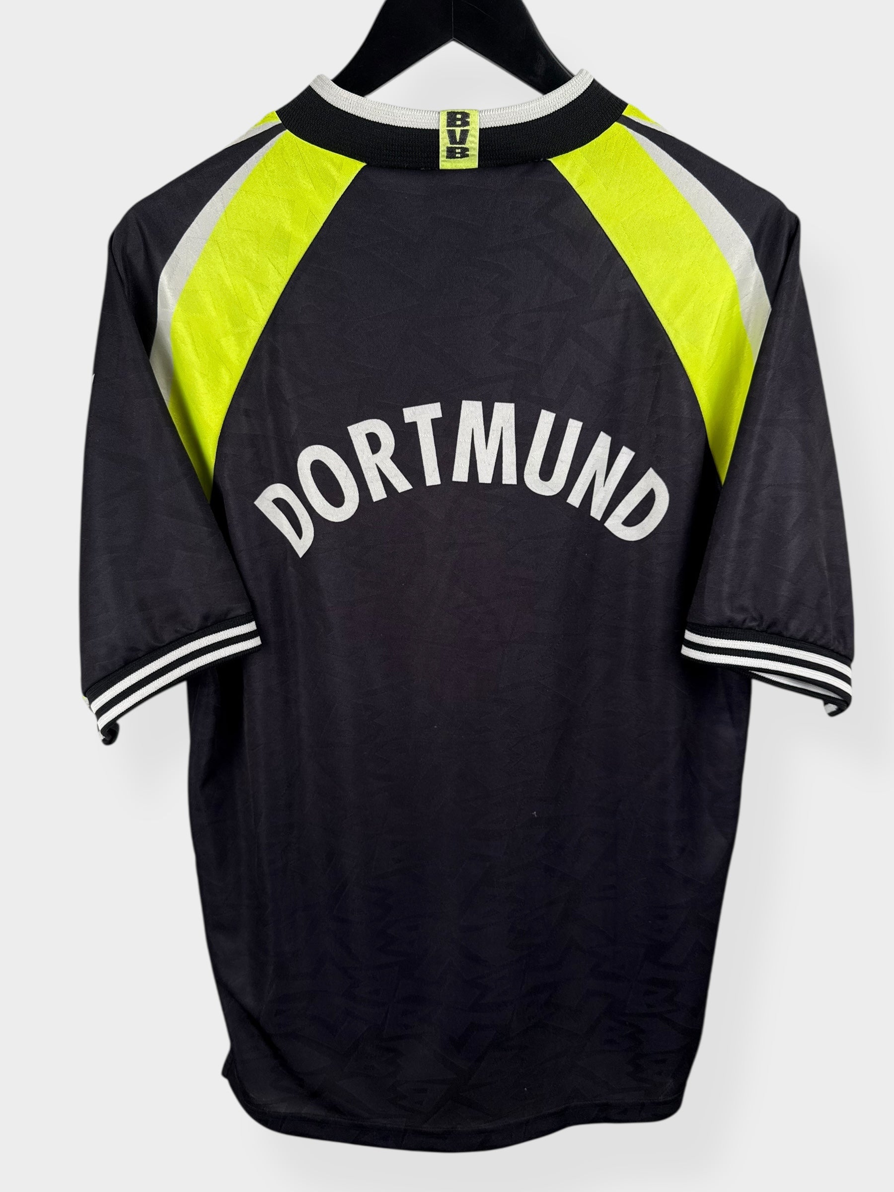 1995-96 BORUSSIA DORTMUND AWAY SHIRT M - Authentic Football Club