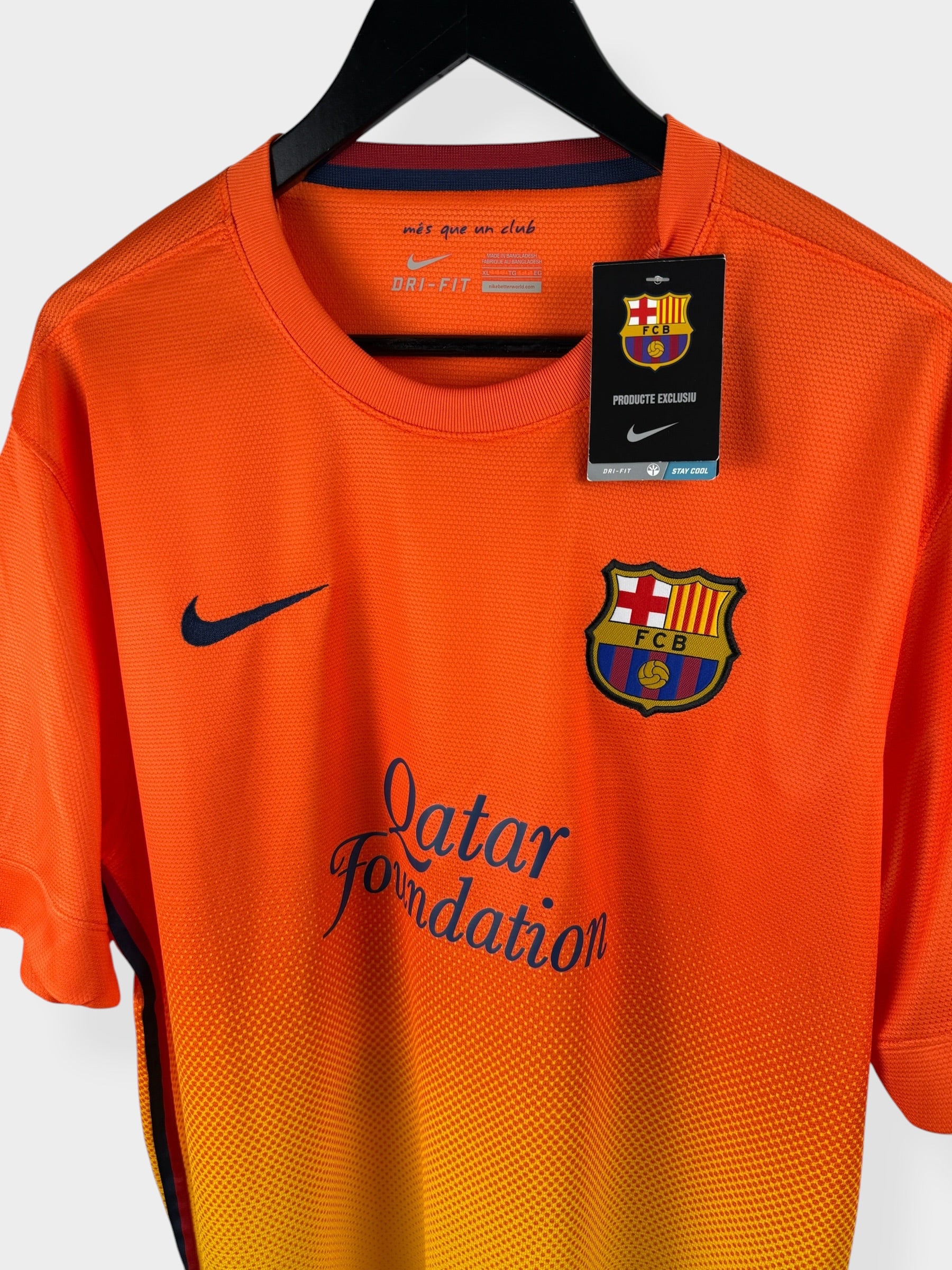 2012-13 BARCELONA AWAY SHIRT MESSI #10 XL