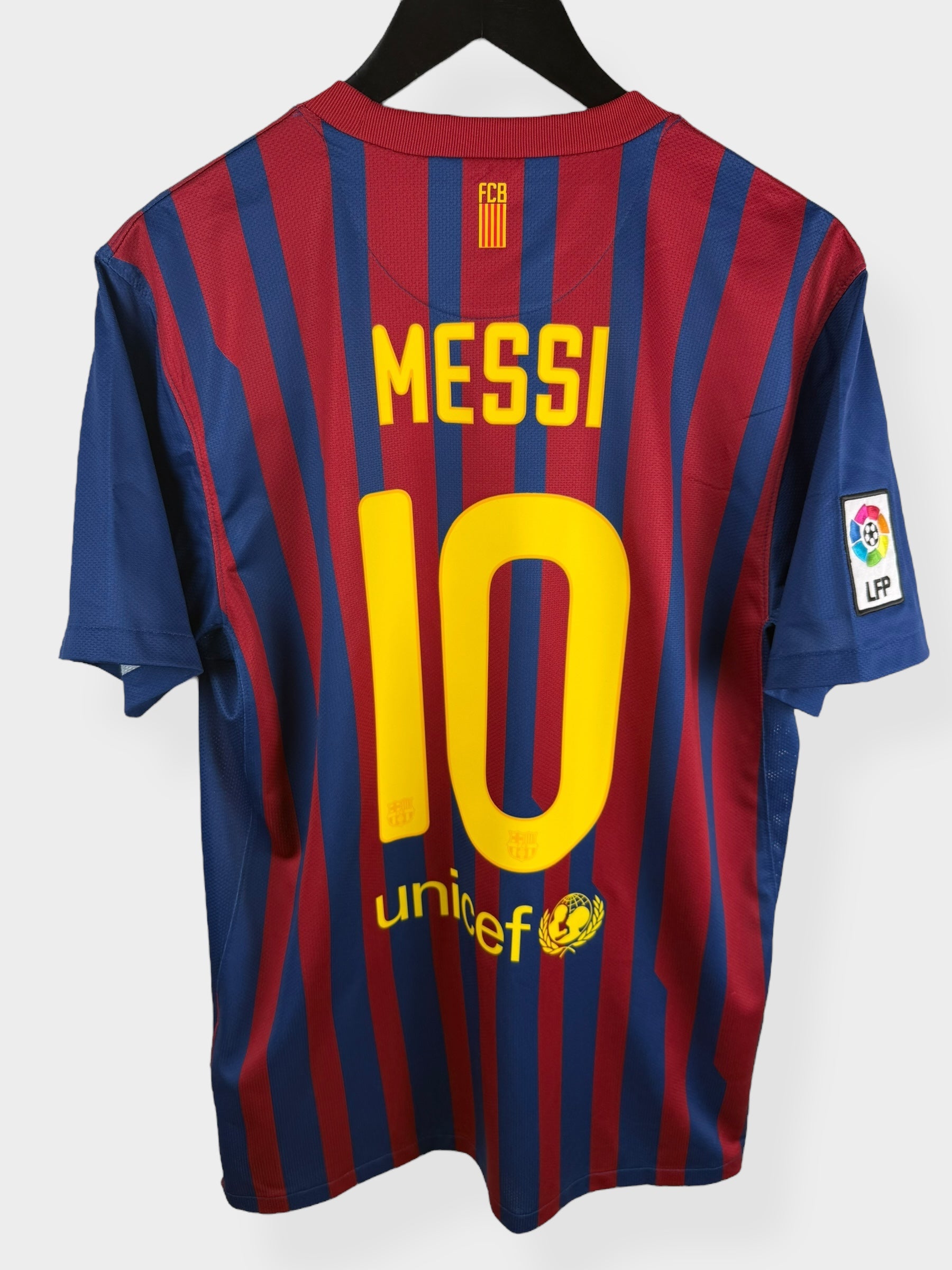 2011-12 BARCELONA HOME SHIRT MESSI #10 M - Authentic Football Club