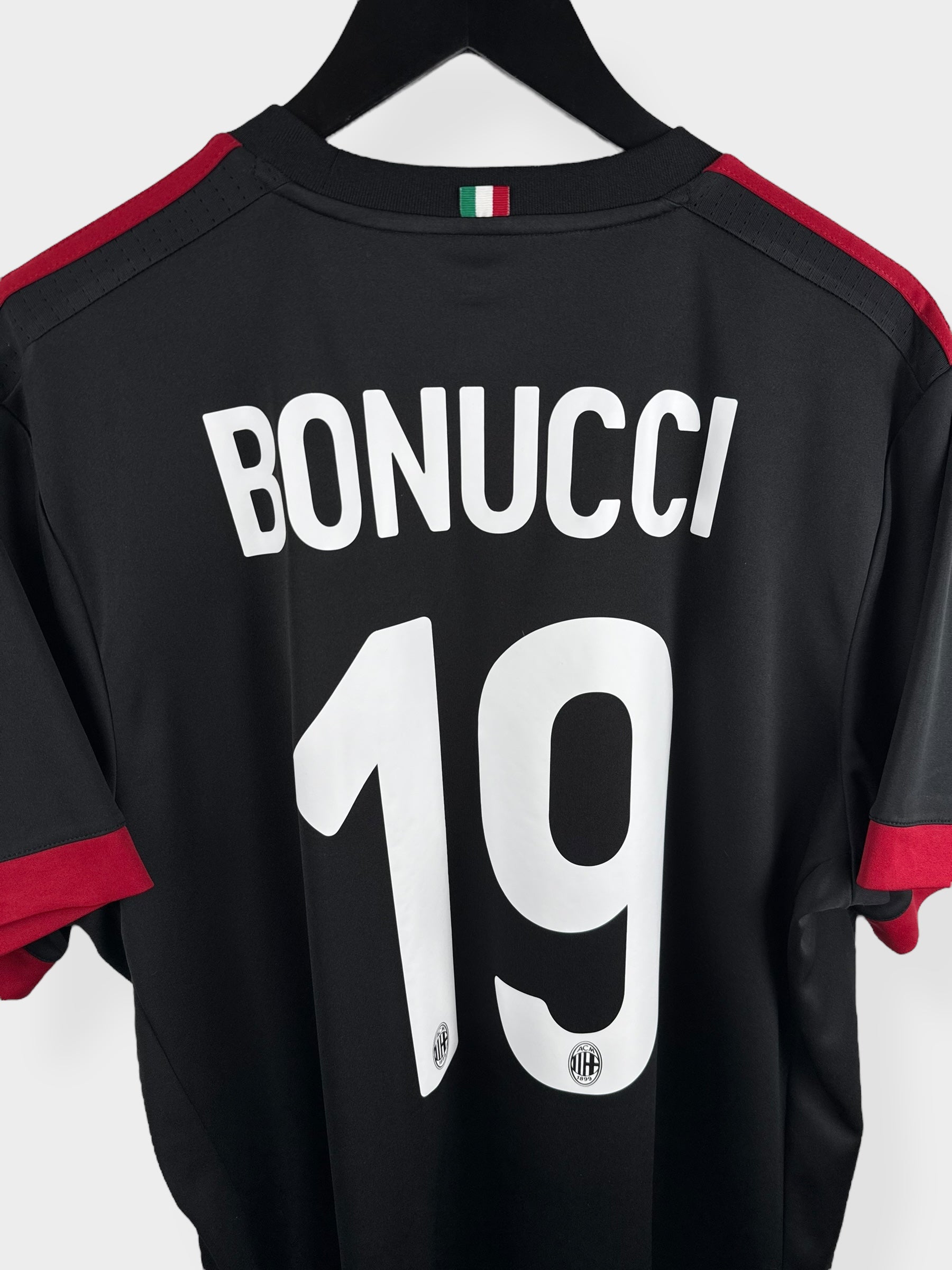 2017-18 AC MILAN THIRD SHIRT BONUCCI #19 XL
