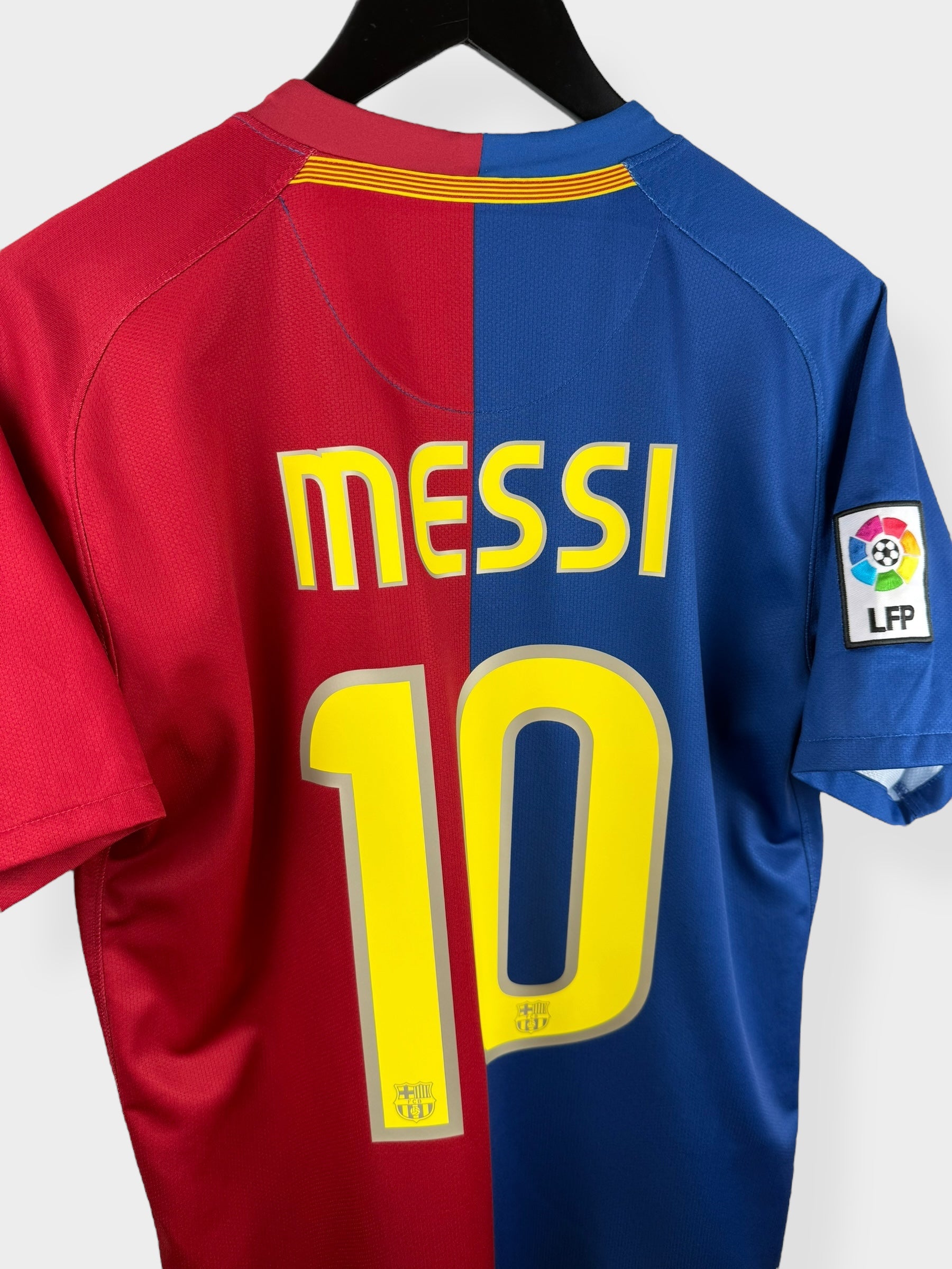 2008-09 BARCELONA HOME SHIRT MESSI #10 S