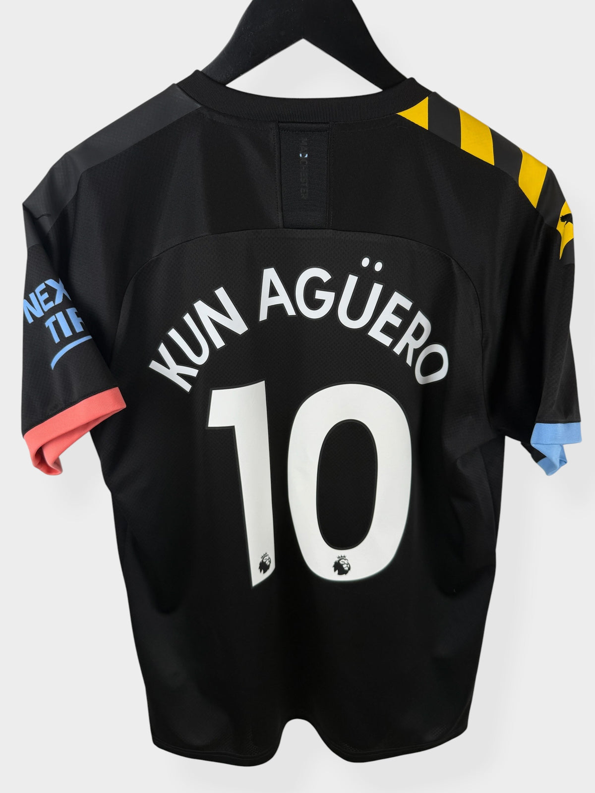 2019-20 MANCHESTER CITY AWAY SHIRT KUN AGUERO #10 L