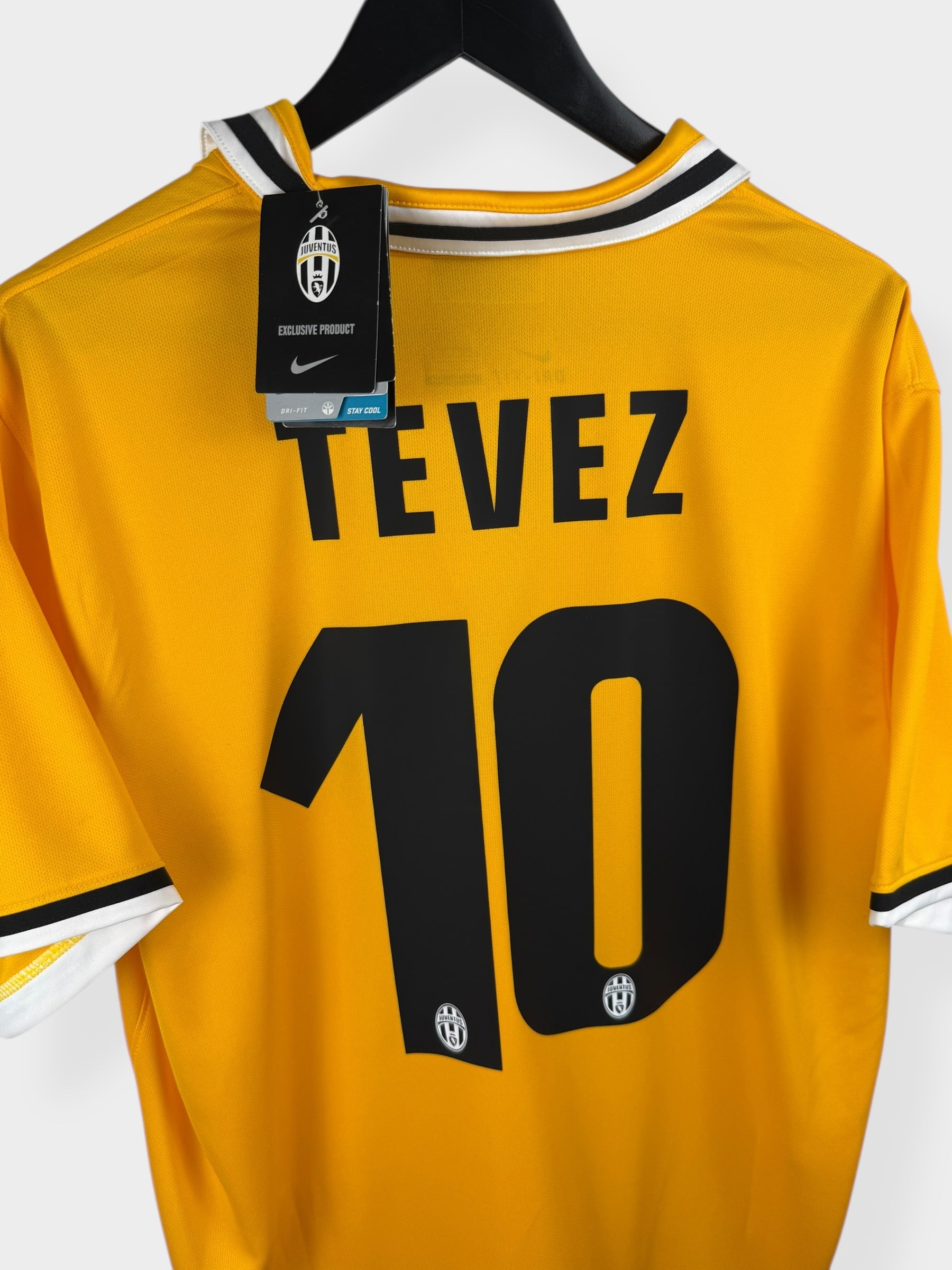 2013-14 JUVENTUS AWAY SHIRT TEVEZ #10 XL - Authentic Football Club