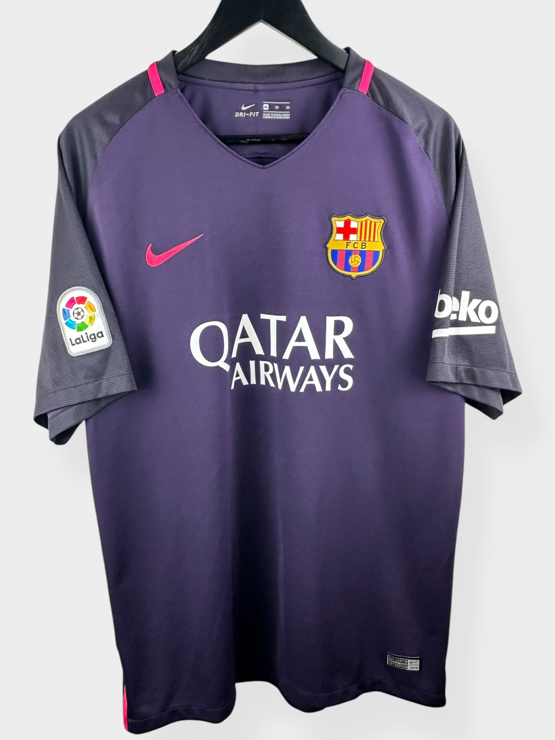 La Liga's Kit Barcelona 2016 SPANISH LA LIGA BARCELONA FC