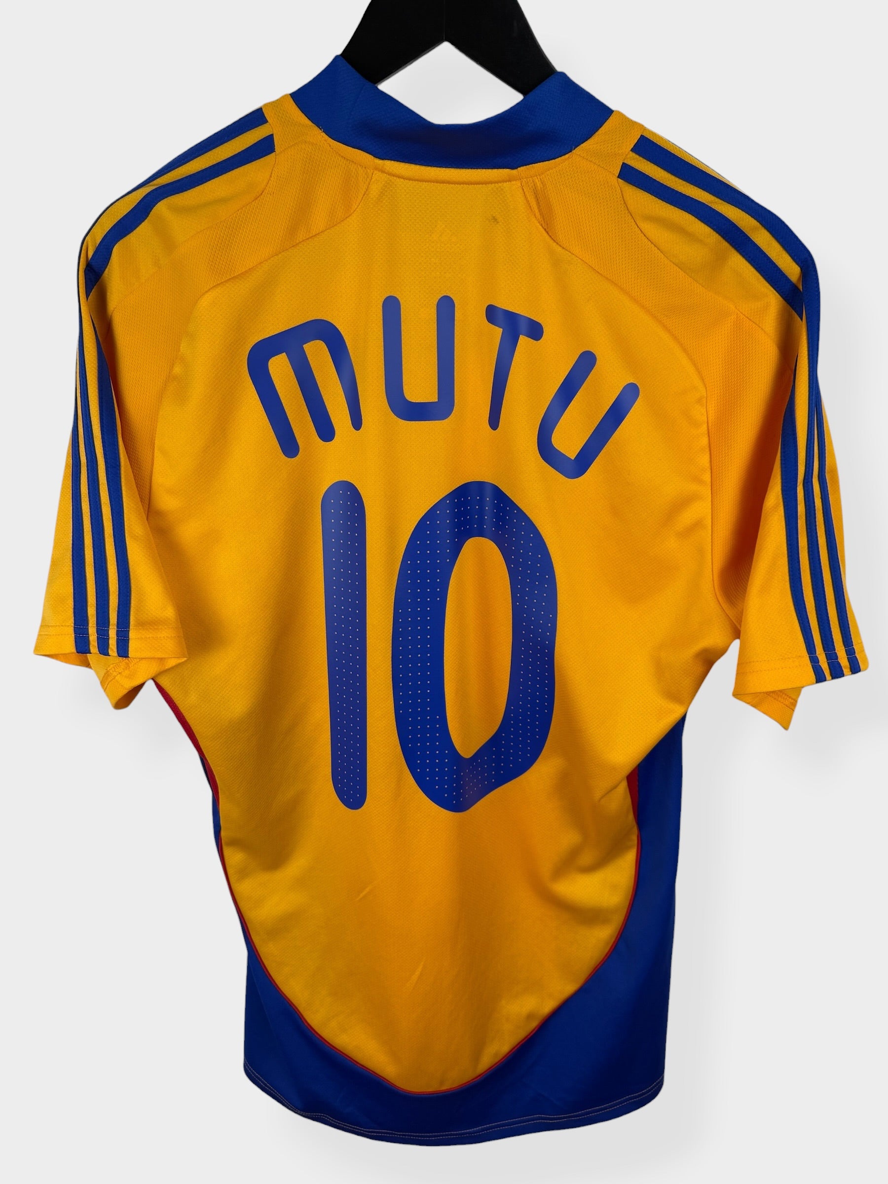 2008-09 ROMANIA HOME SHIRT MUTU #10 M