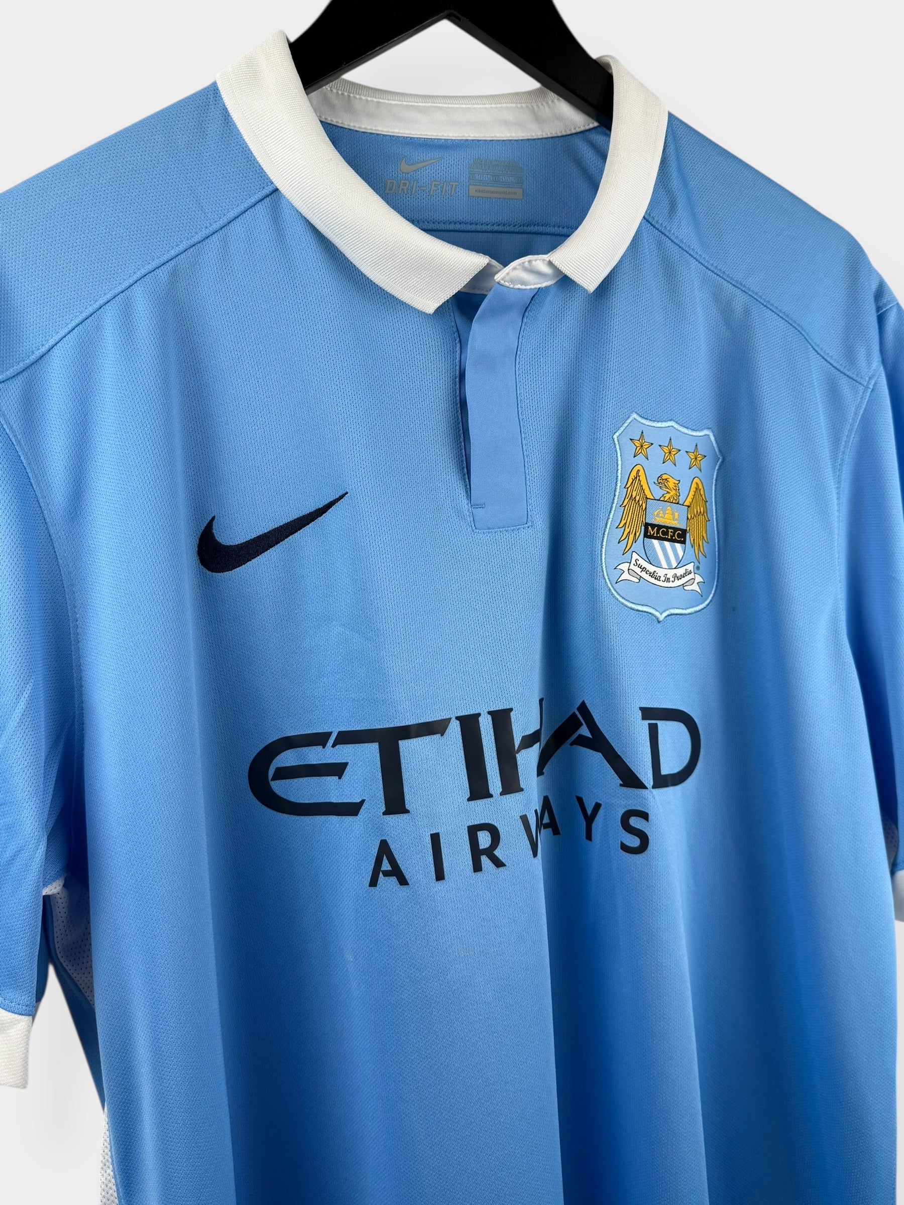 2015-16 MANCHESTER CITY THUISSHIRT FERNANDINHO #25 XL