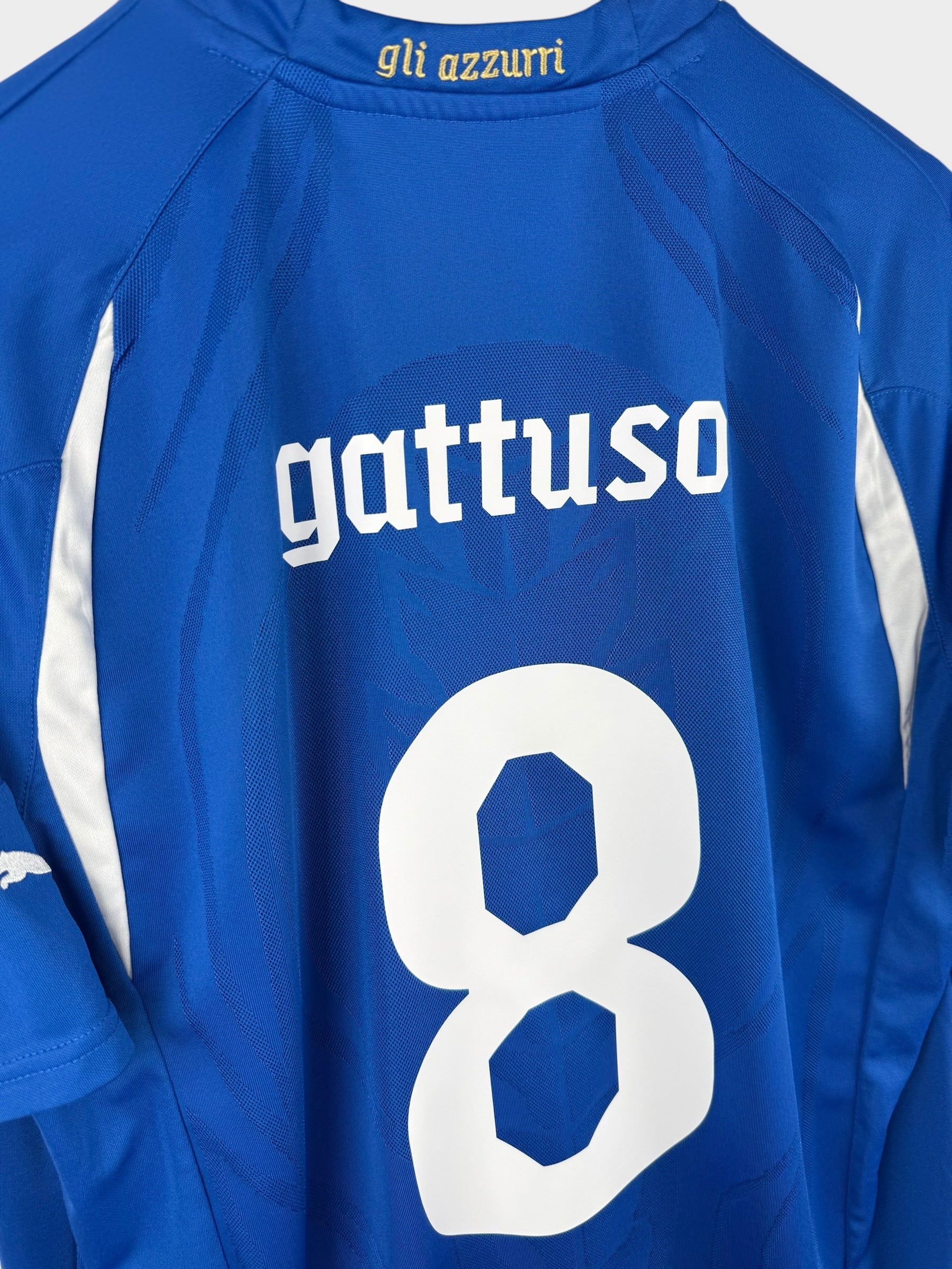 2010-12 ITALY HOME SHIRT GATTUSO #8 XL