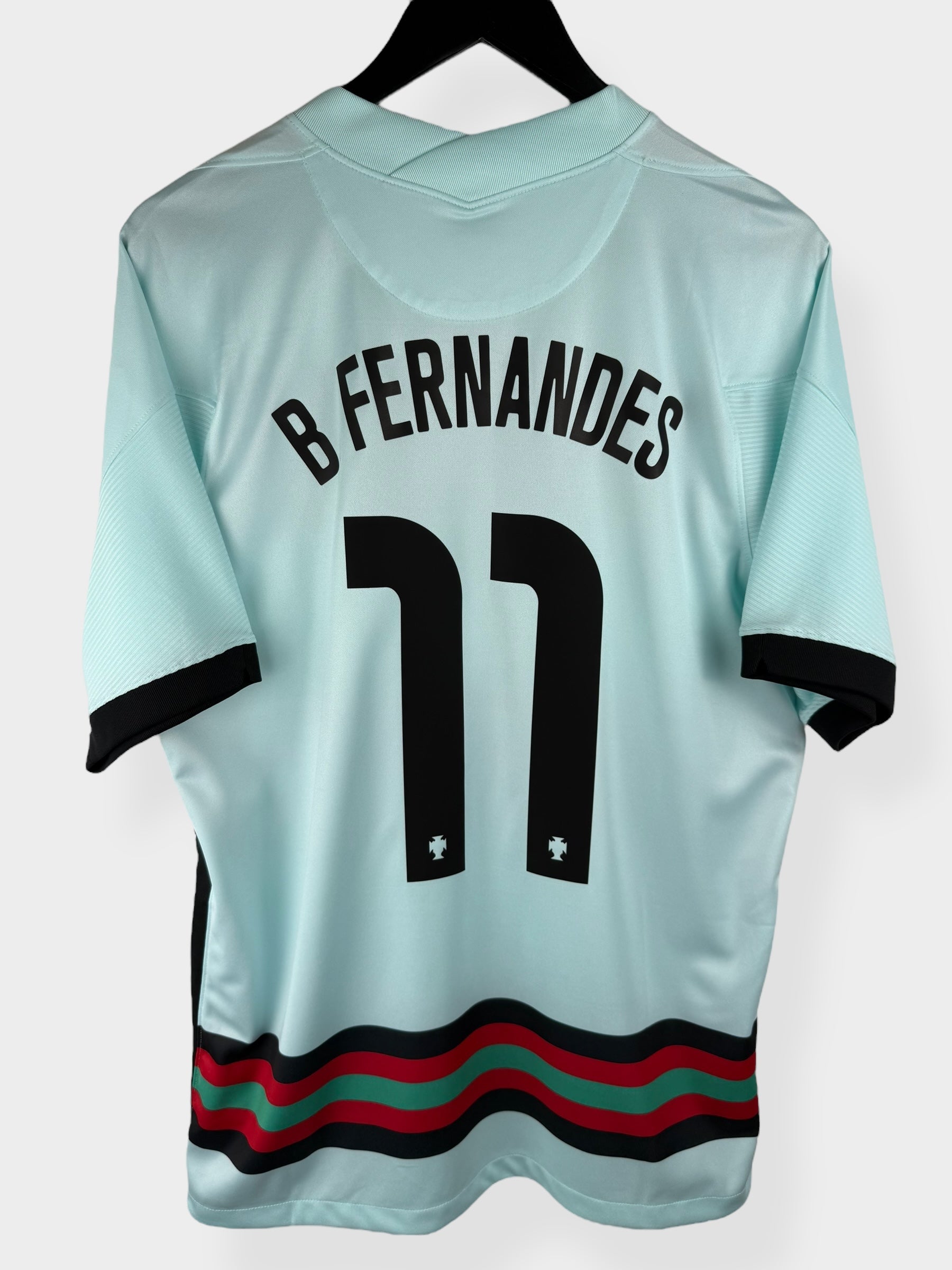 2020-21 PORTUGAL AWAY SHIRT FERNANDES #11 L