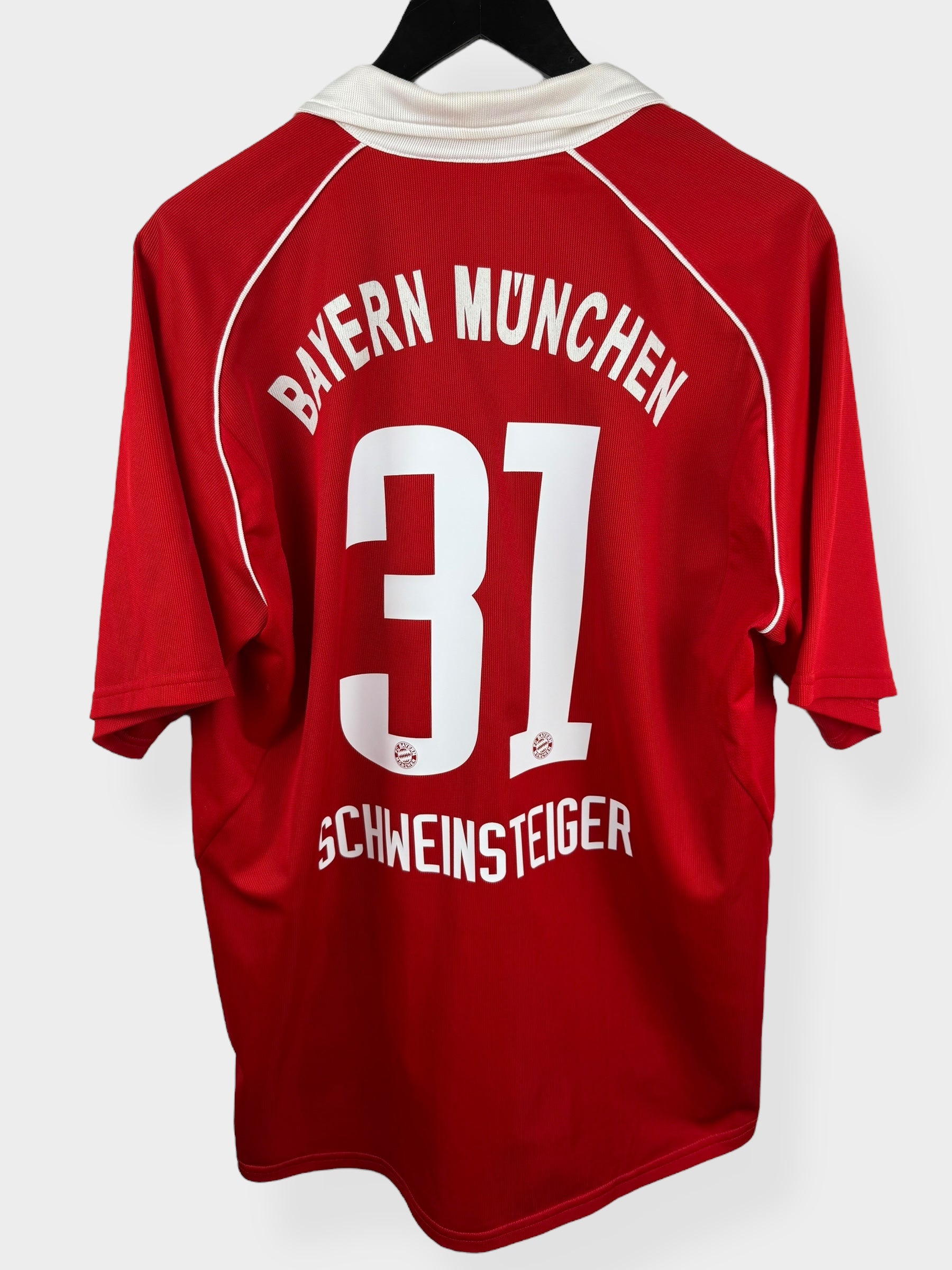 2005-06 BAYERN MUNICH HOME SHIRT SCHWEINSTEIGER #31 L