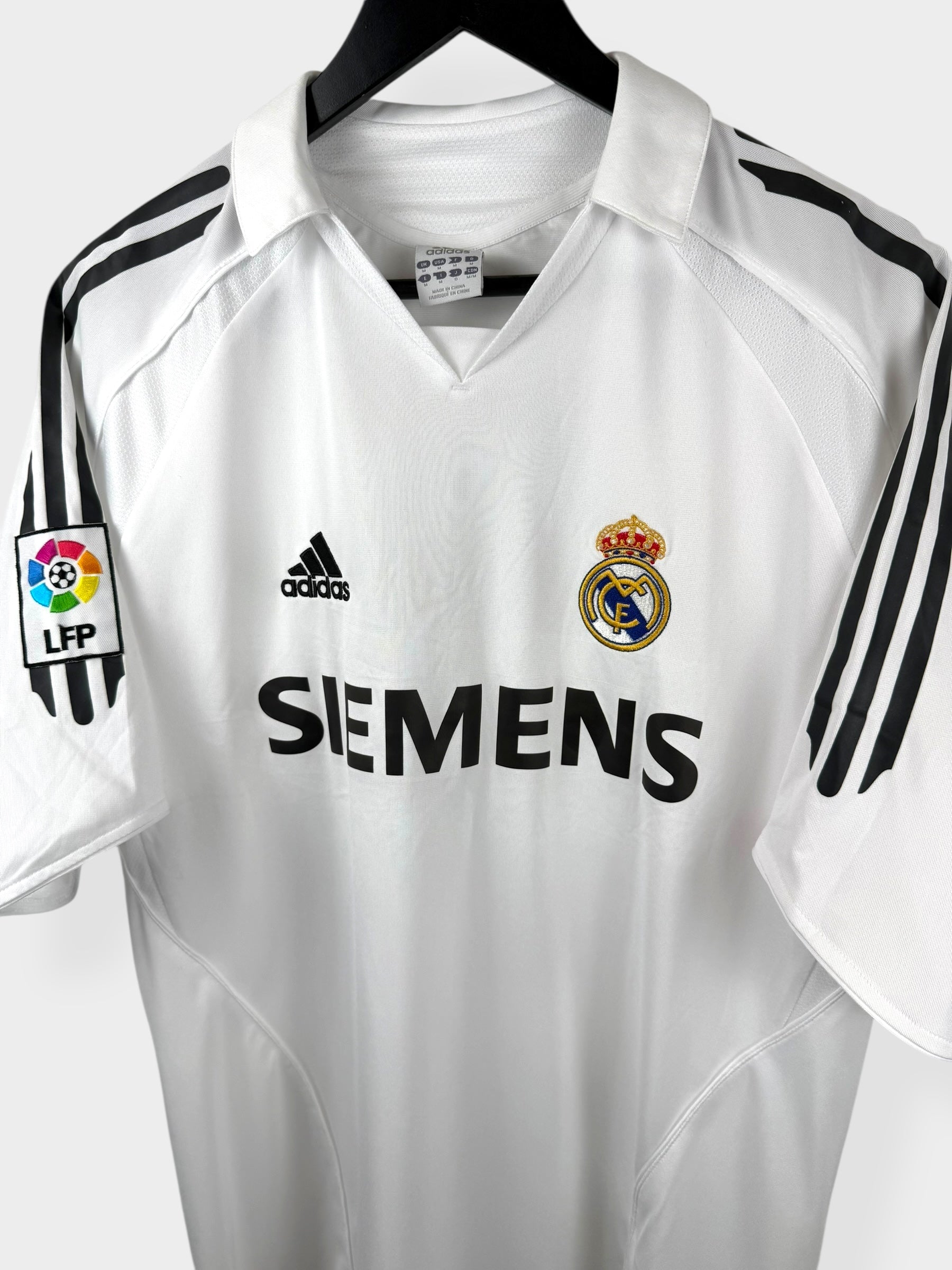 2004-05 REAL MADRID HOME SHIRT RAUL #7 M - Authentic Football Club