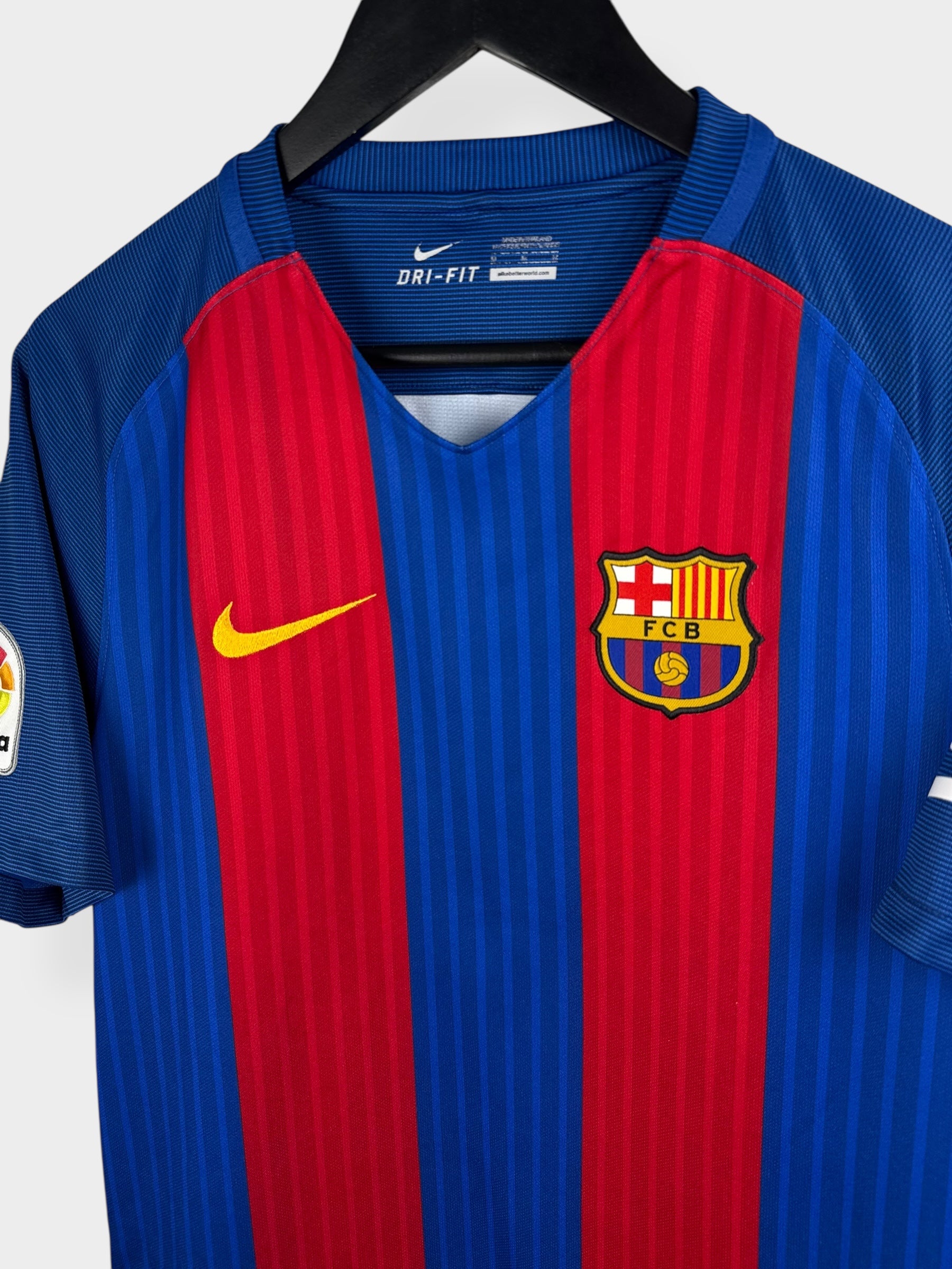 2016-17 BARCELONA HEIMTRIKOT SUAREZ #9 M