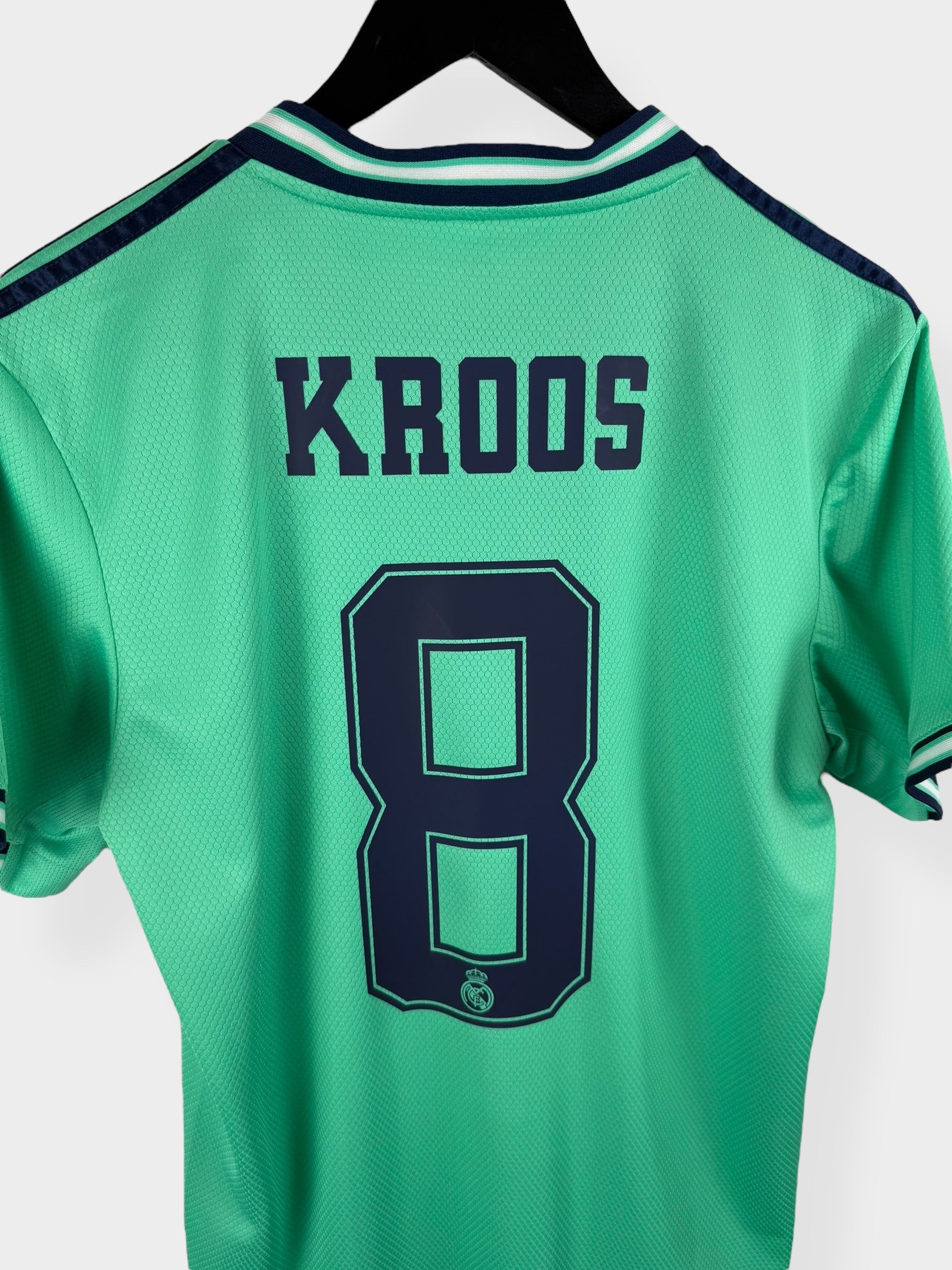 2019-20 REAL MADRID THIRD SHIRT KROOS #8 M