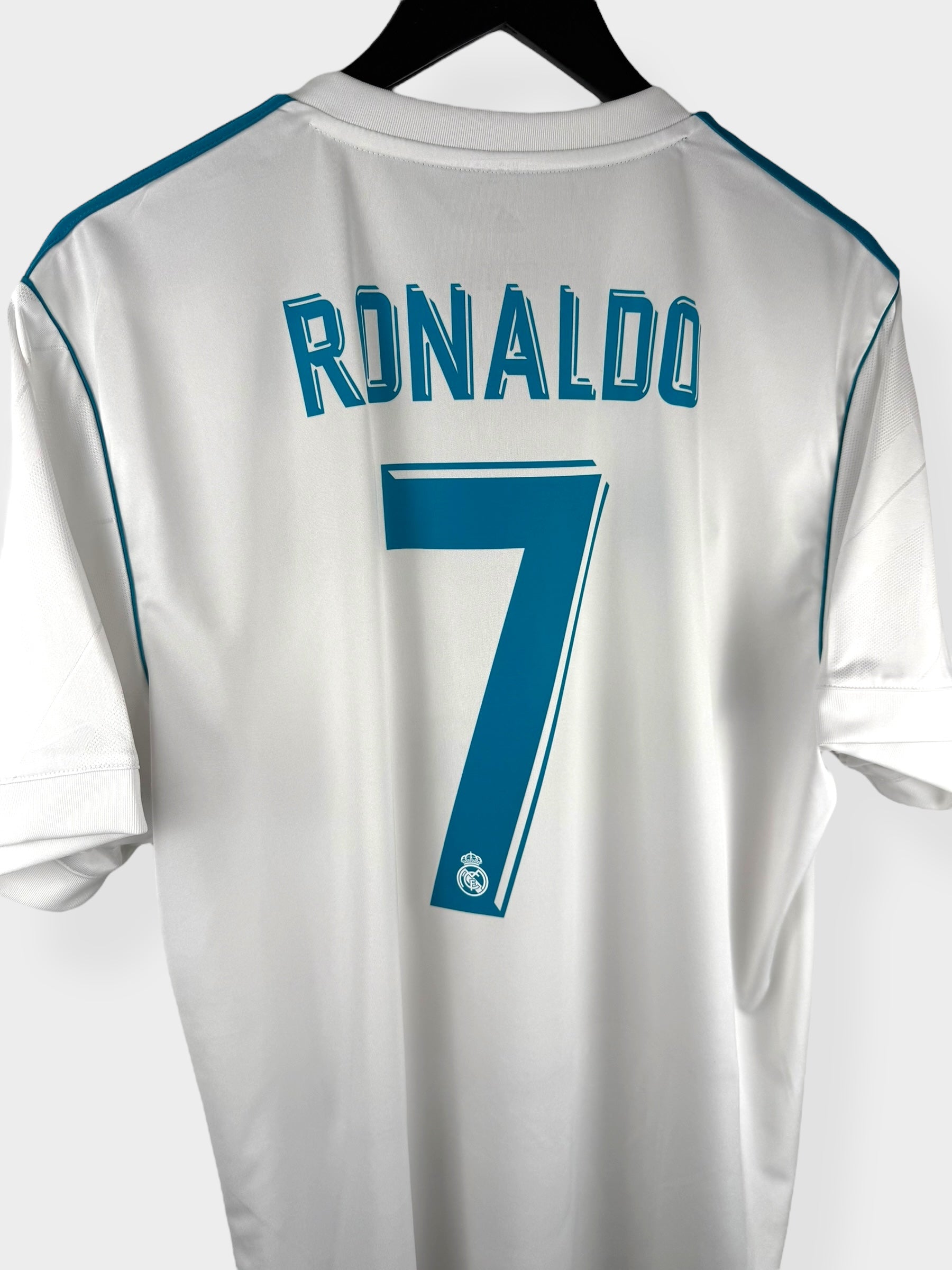 2017-18 REAL MADRID THUISSHIRT RONALDO #7 XL