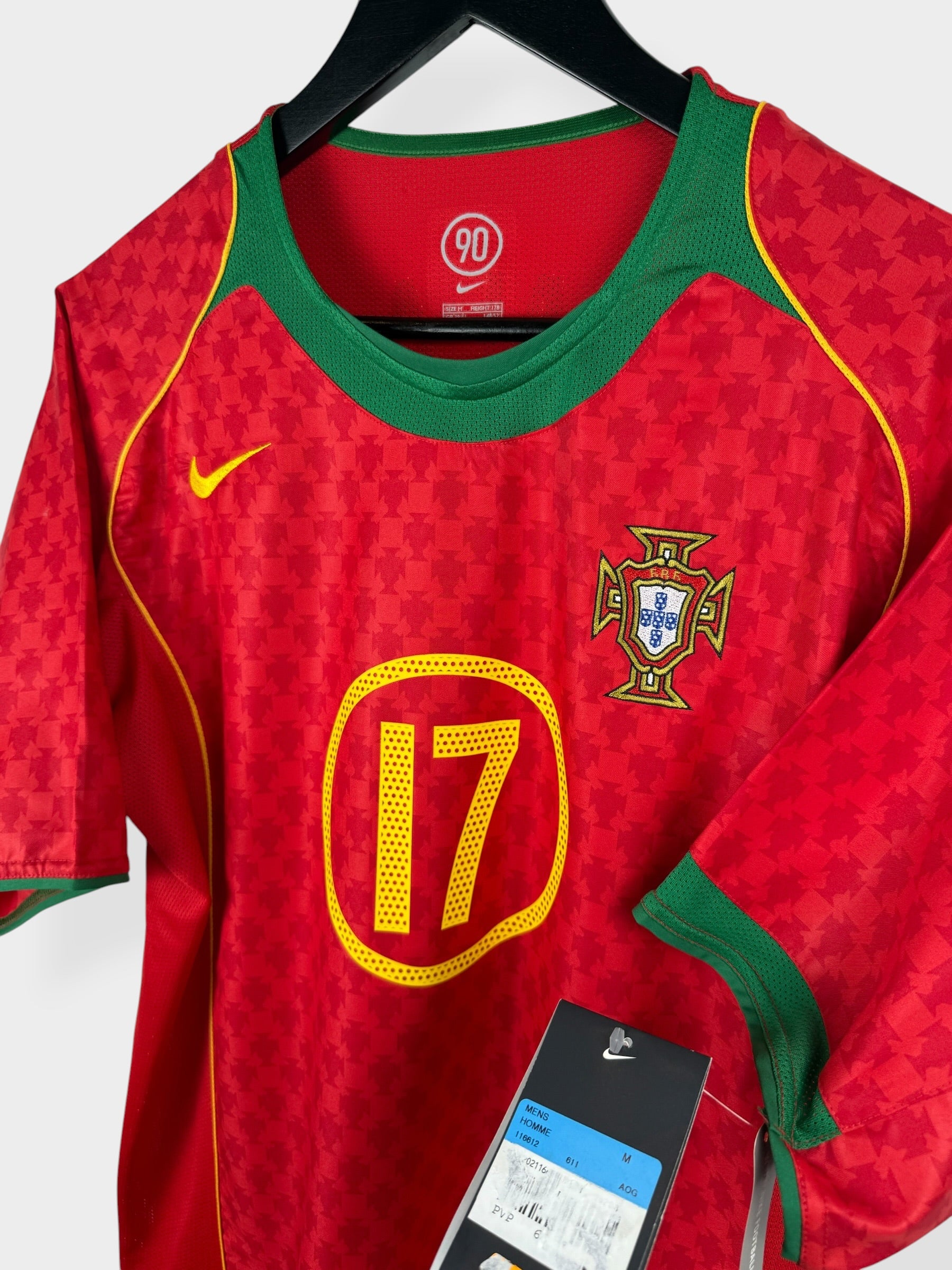 2004-06 PORTUGAL HOME SHIRT C. RONALDO #17 M