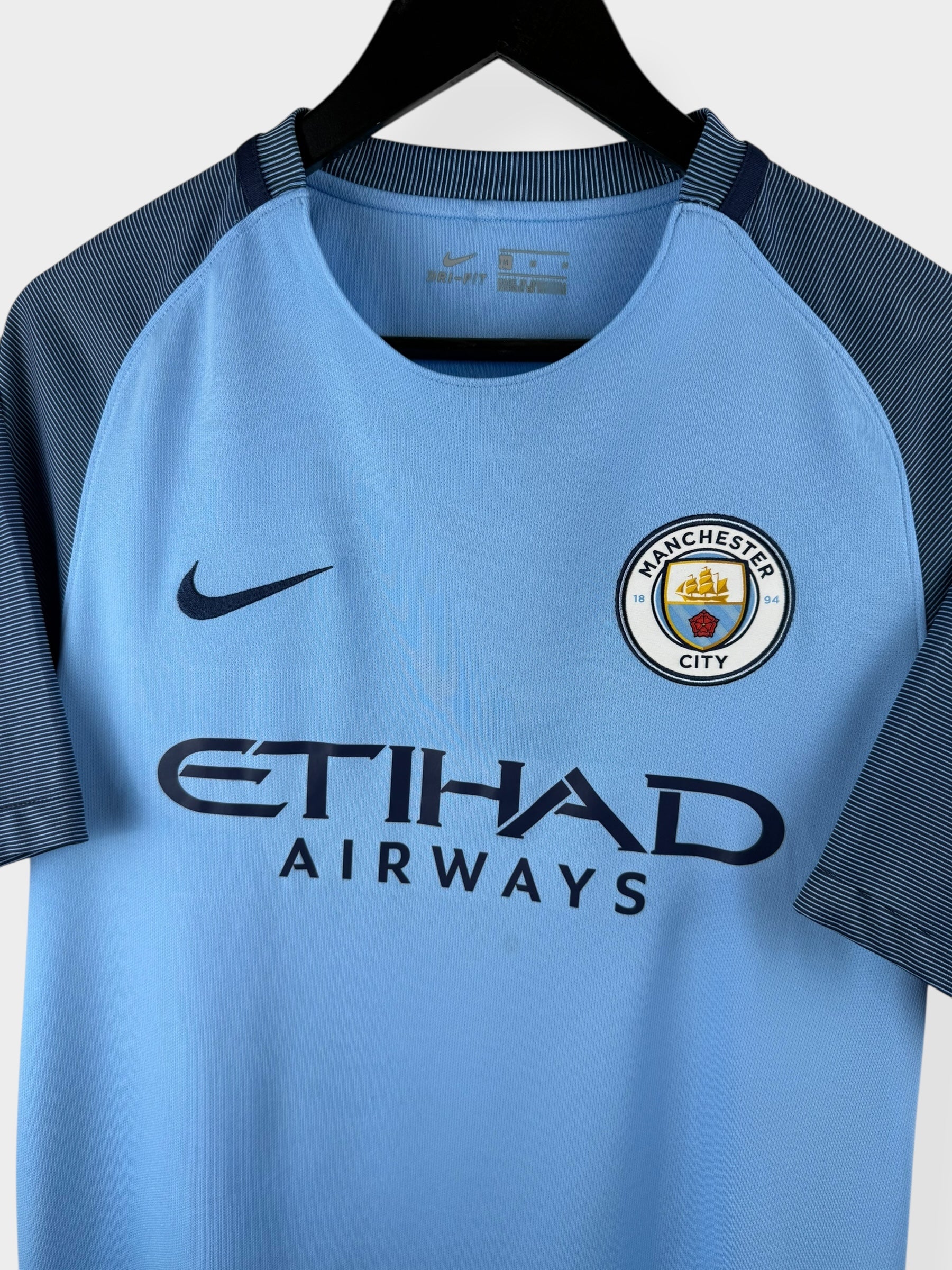 2016-17 MANCHESTER CITY HOME SHIRT SILVA #21 M