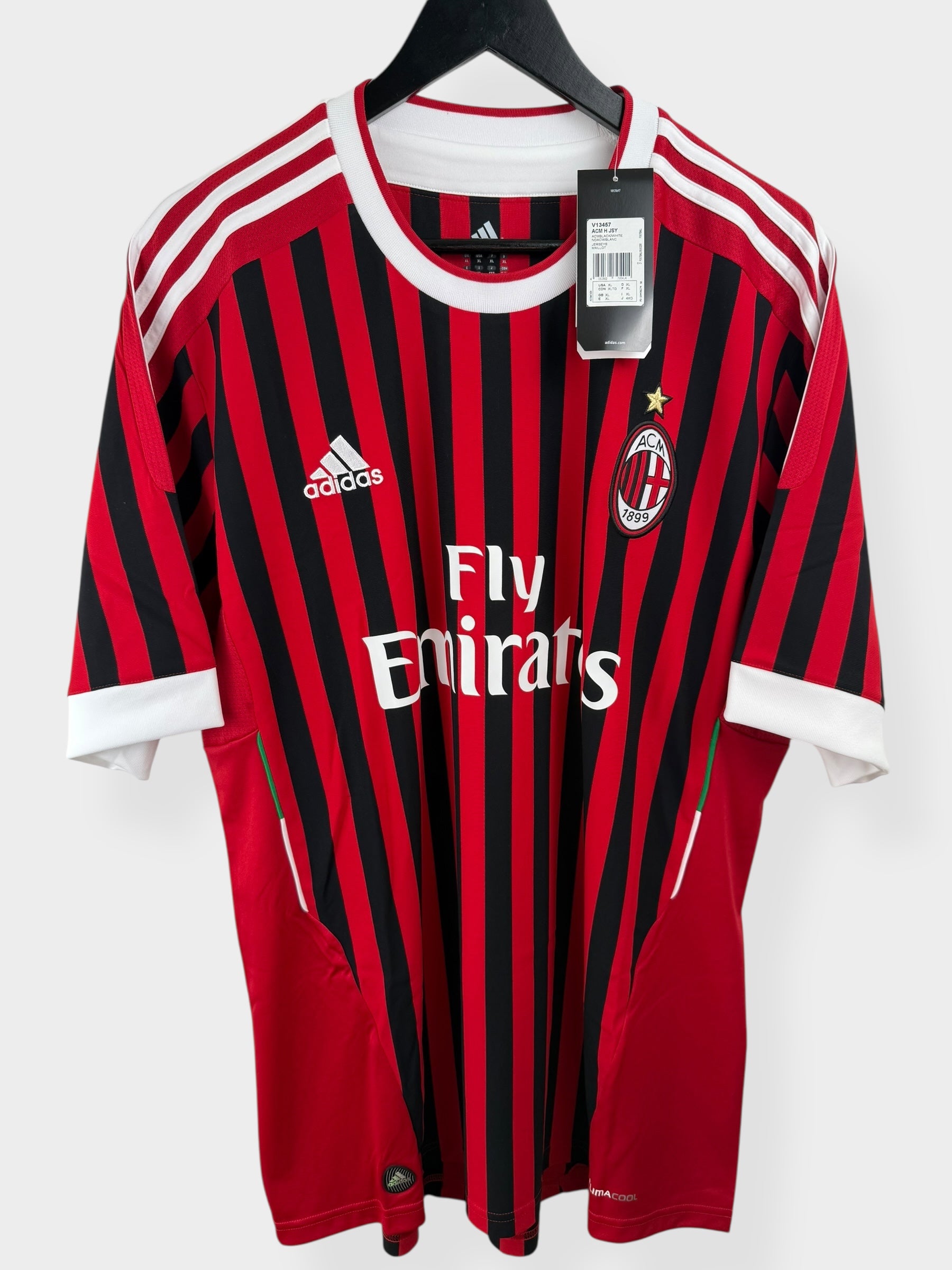 2011-12 AC MILAN HEIMTRIKOT SEEDORF #10 XL
