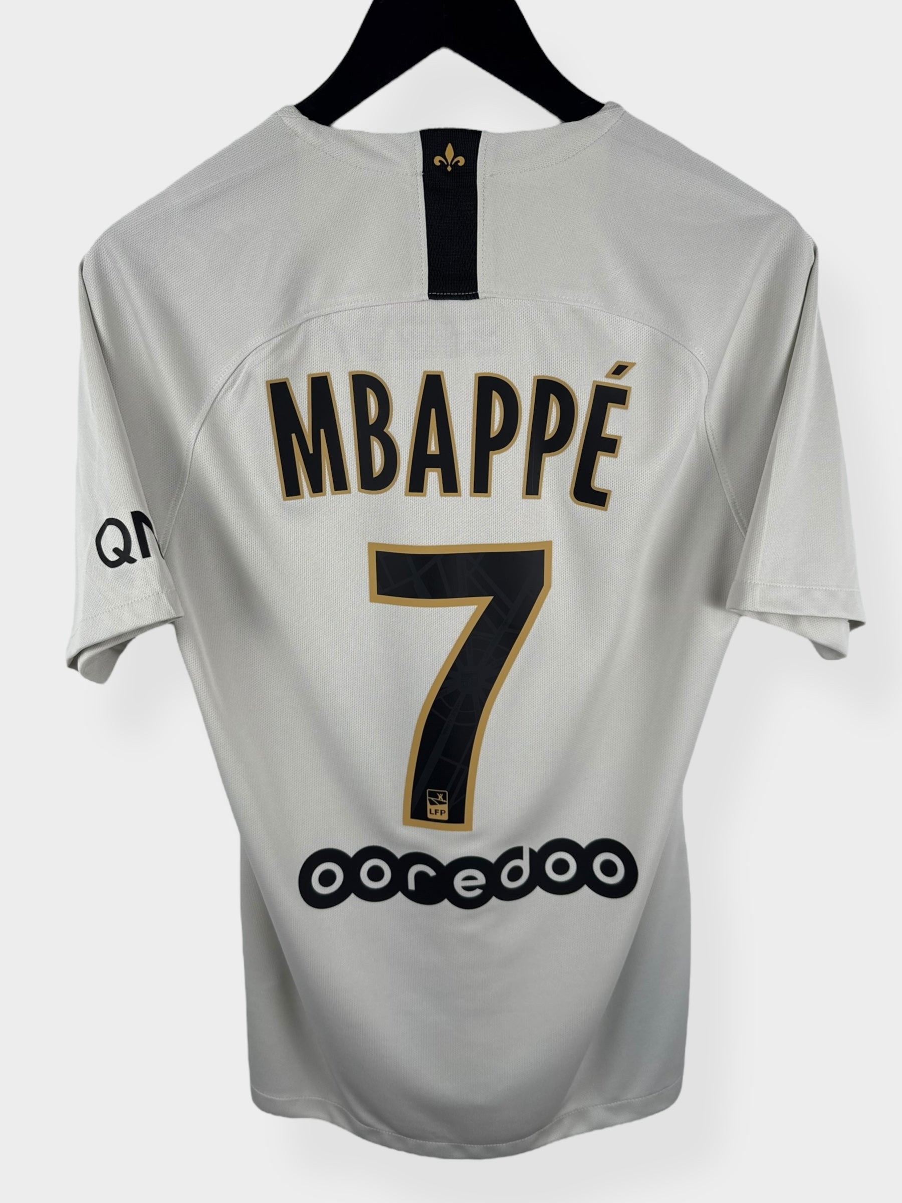 2018-19 PARIS SAINT-GERMAIN AWAY SHIRT MBAPPE #7 S