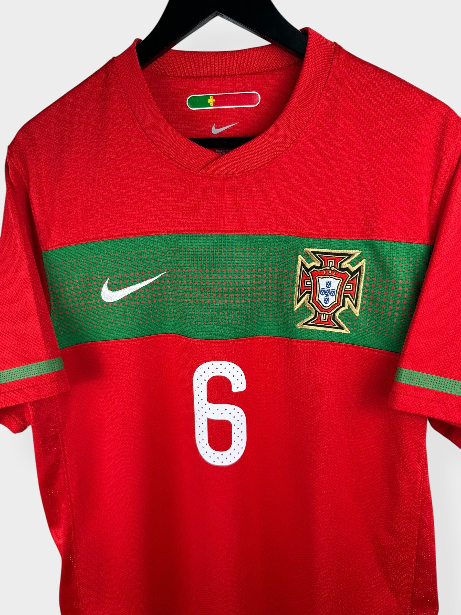 2010-11 PORTUGAL HOME SHIRT CARVALHO #6 M