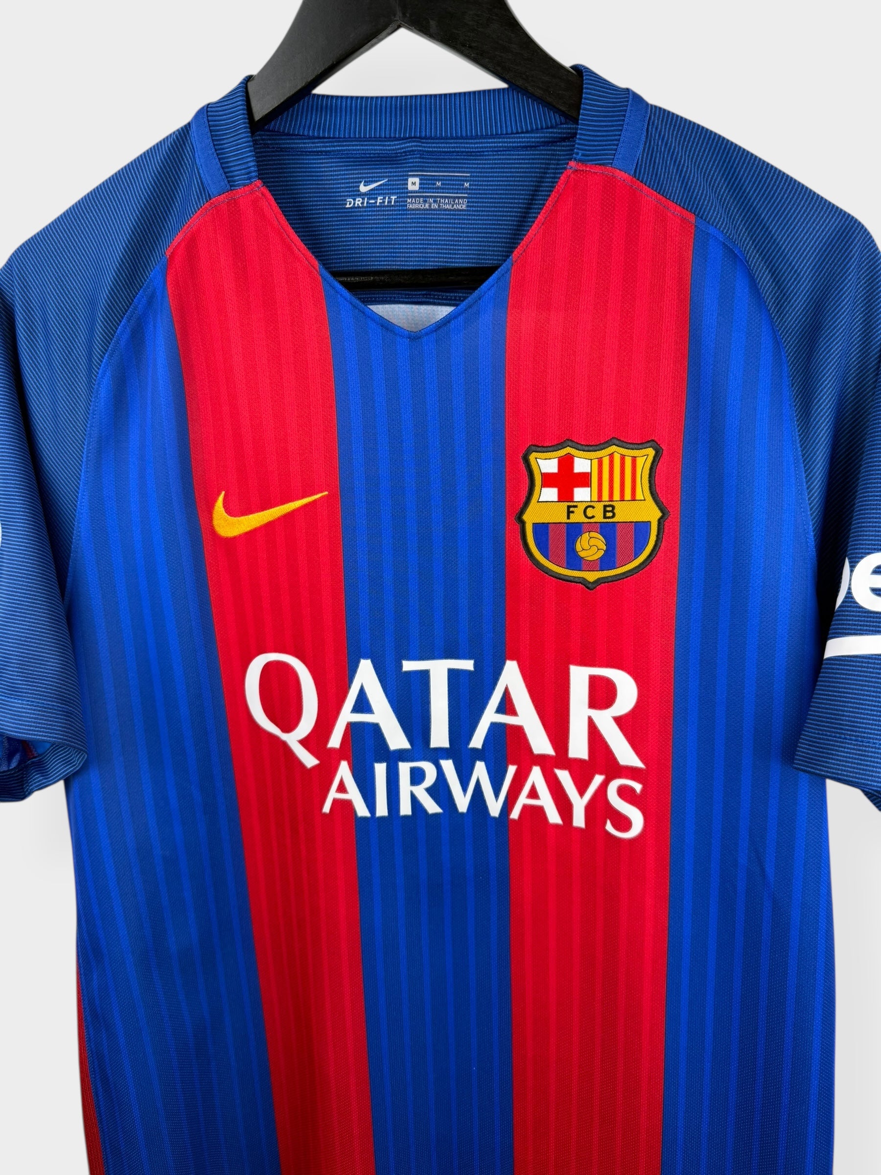 2016-17 BARCELONA THUISSHIRT NEYMAR JR #11 M