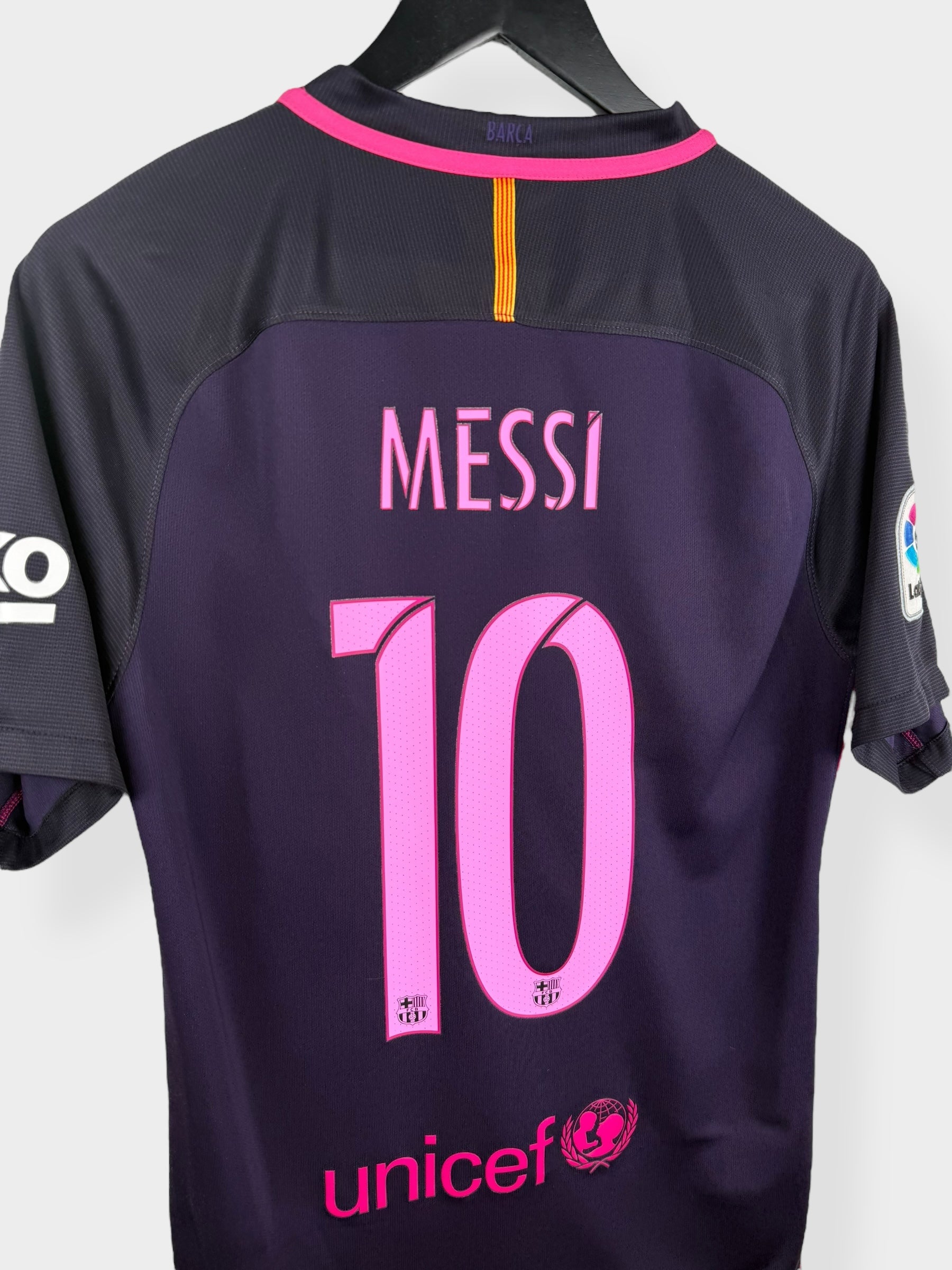 2016-17 BARCELONA AWAY SHIRT MESSI #10 S