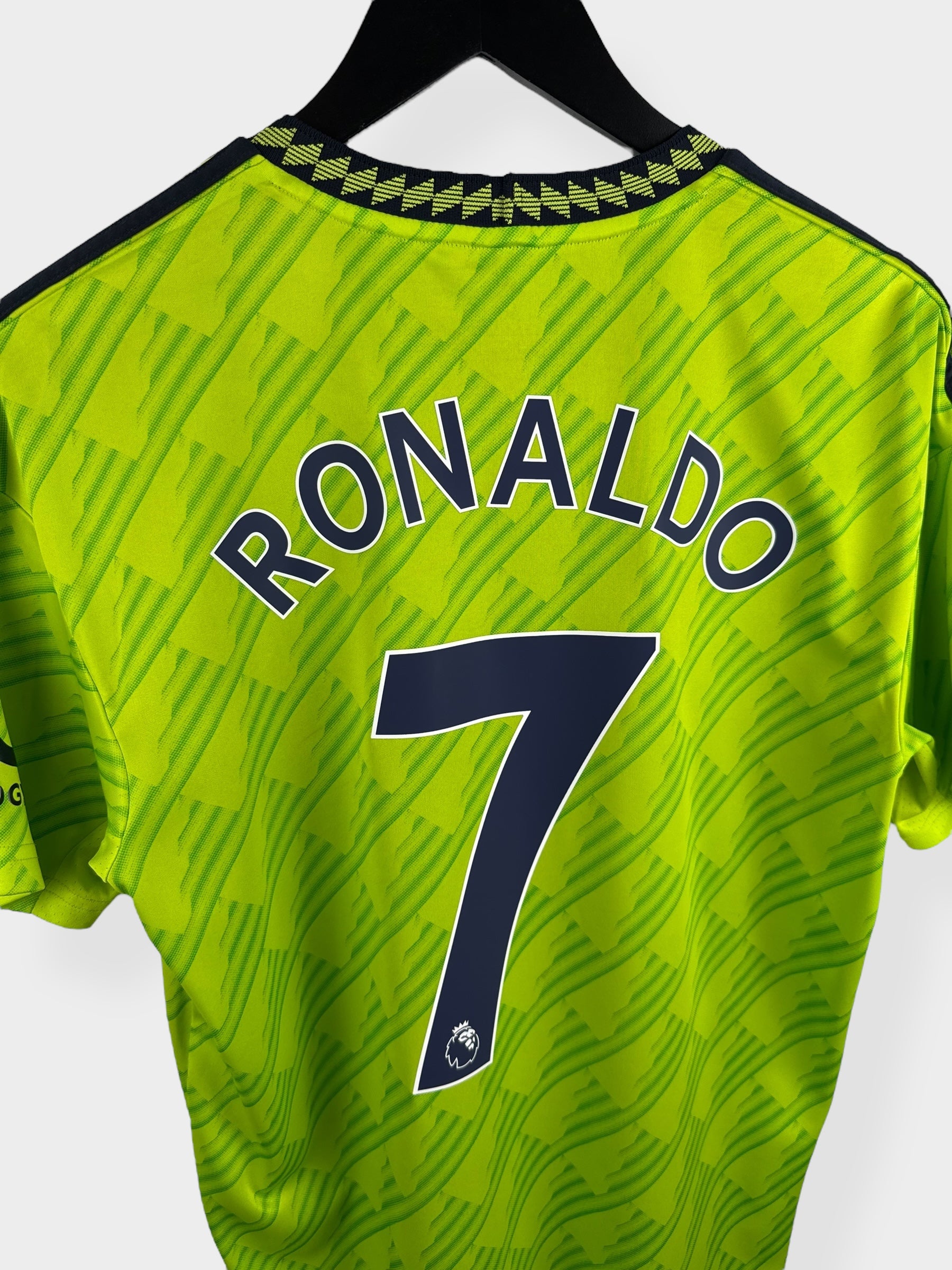 2022-23 MANCHESTER UNITED DERDE SHIRT RONALDO #7 M
