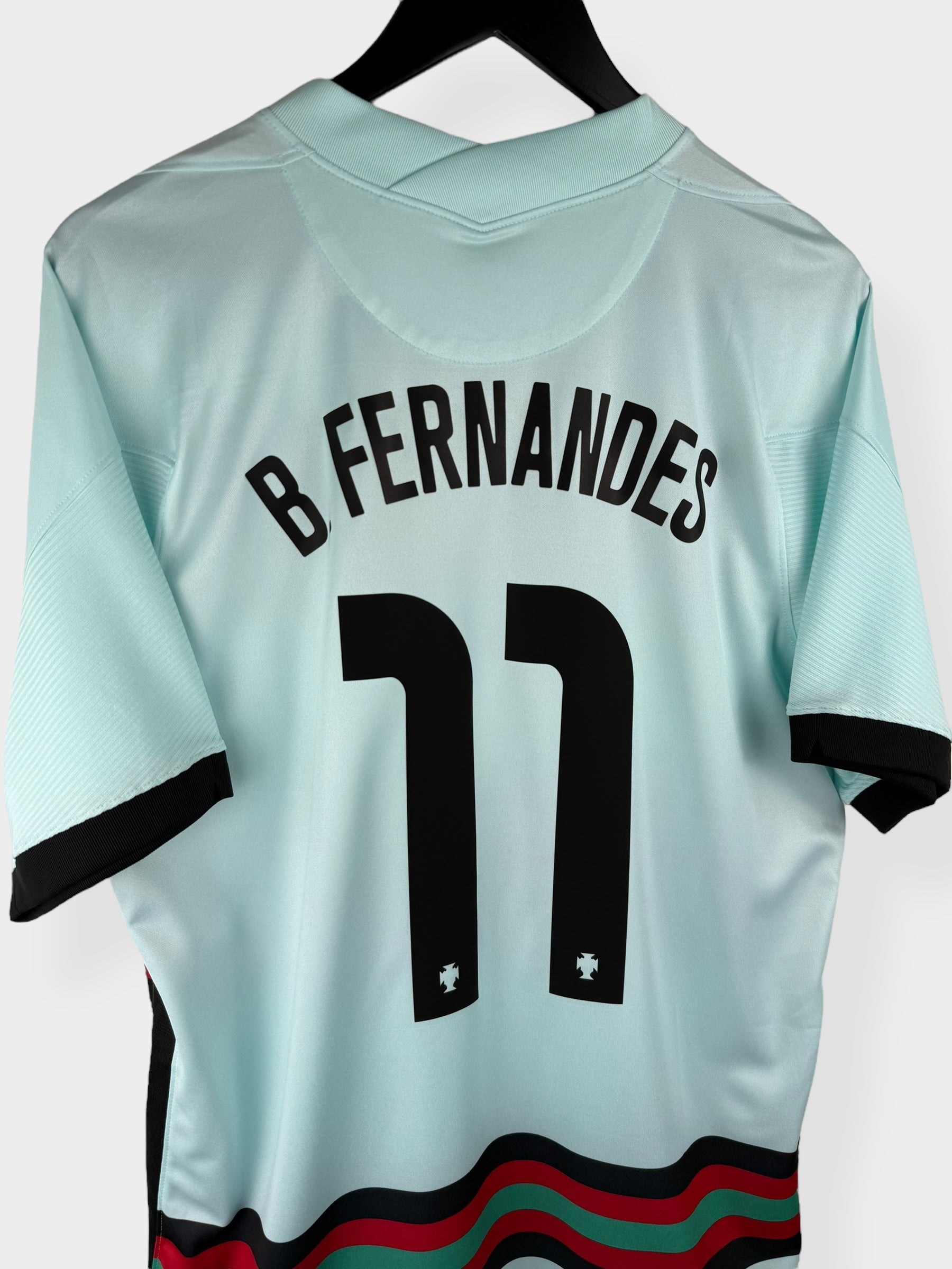 2020-21 PORTUGAL AWAY SHIRT FERNANDES #11 L