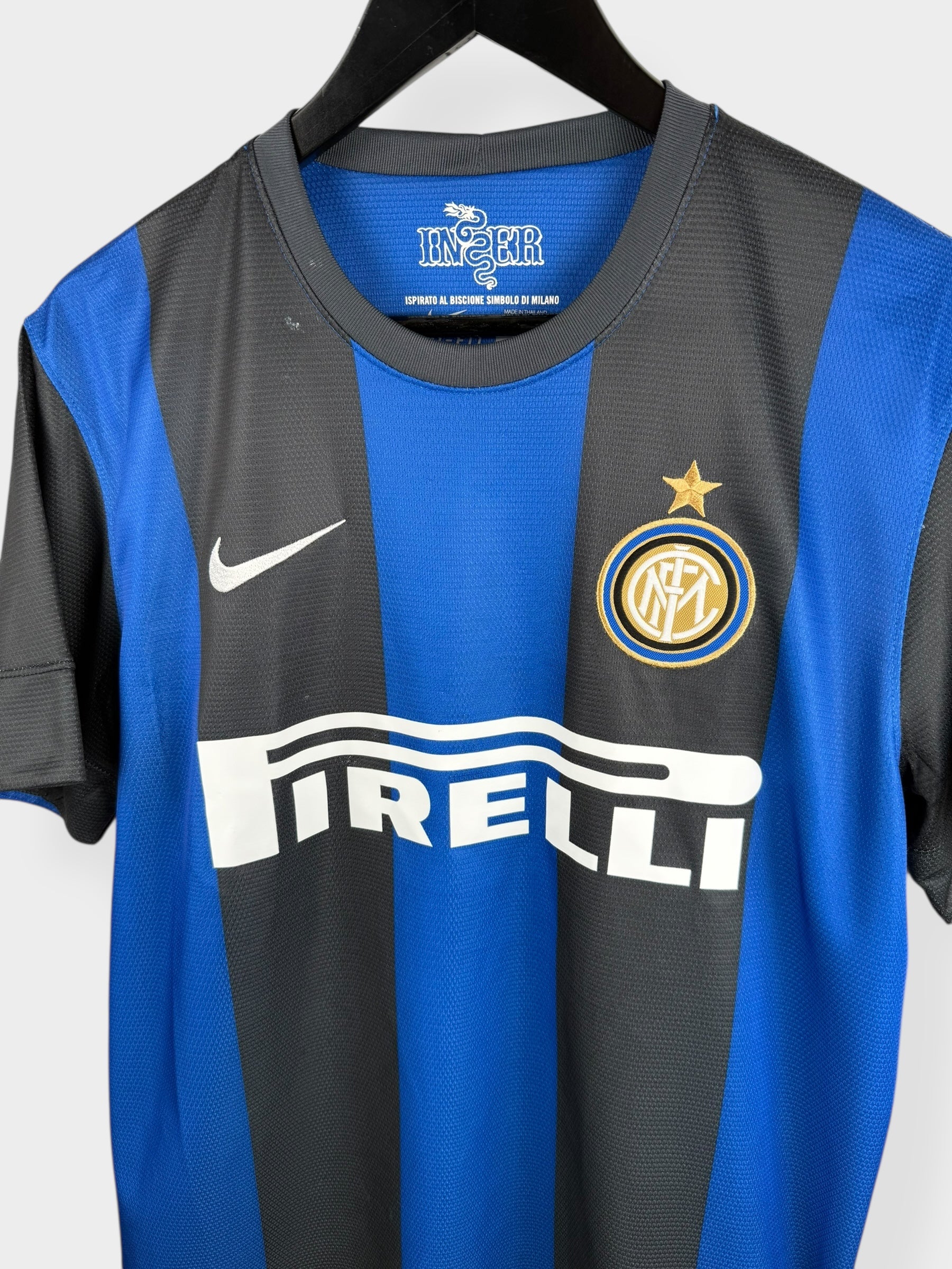 2012-13 INTER MILAN HOME SHIRT MILITO #22 M - Authentic Football Club