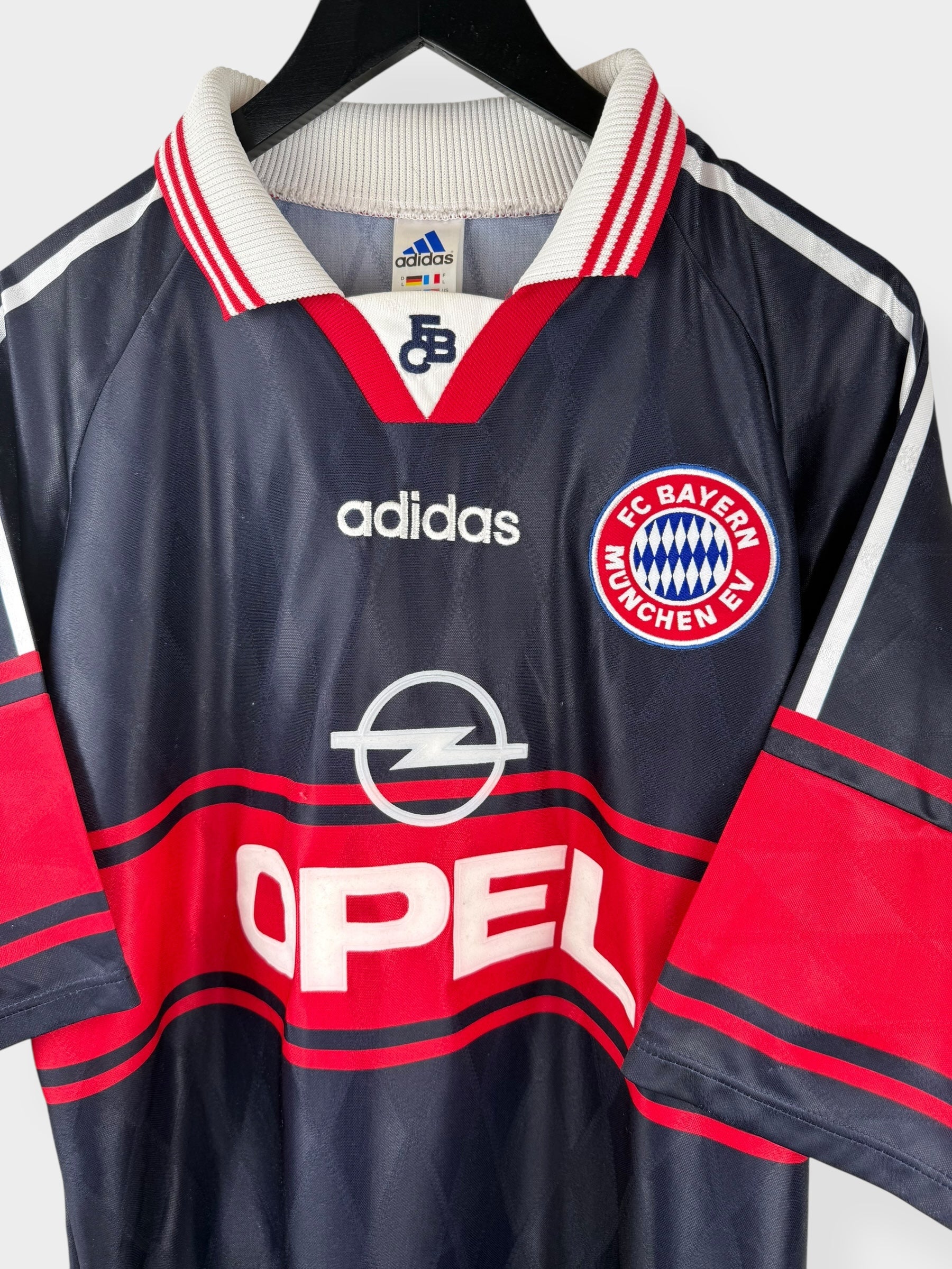 1995-97 BAYERN MUNICH AWAY SHIRT L
