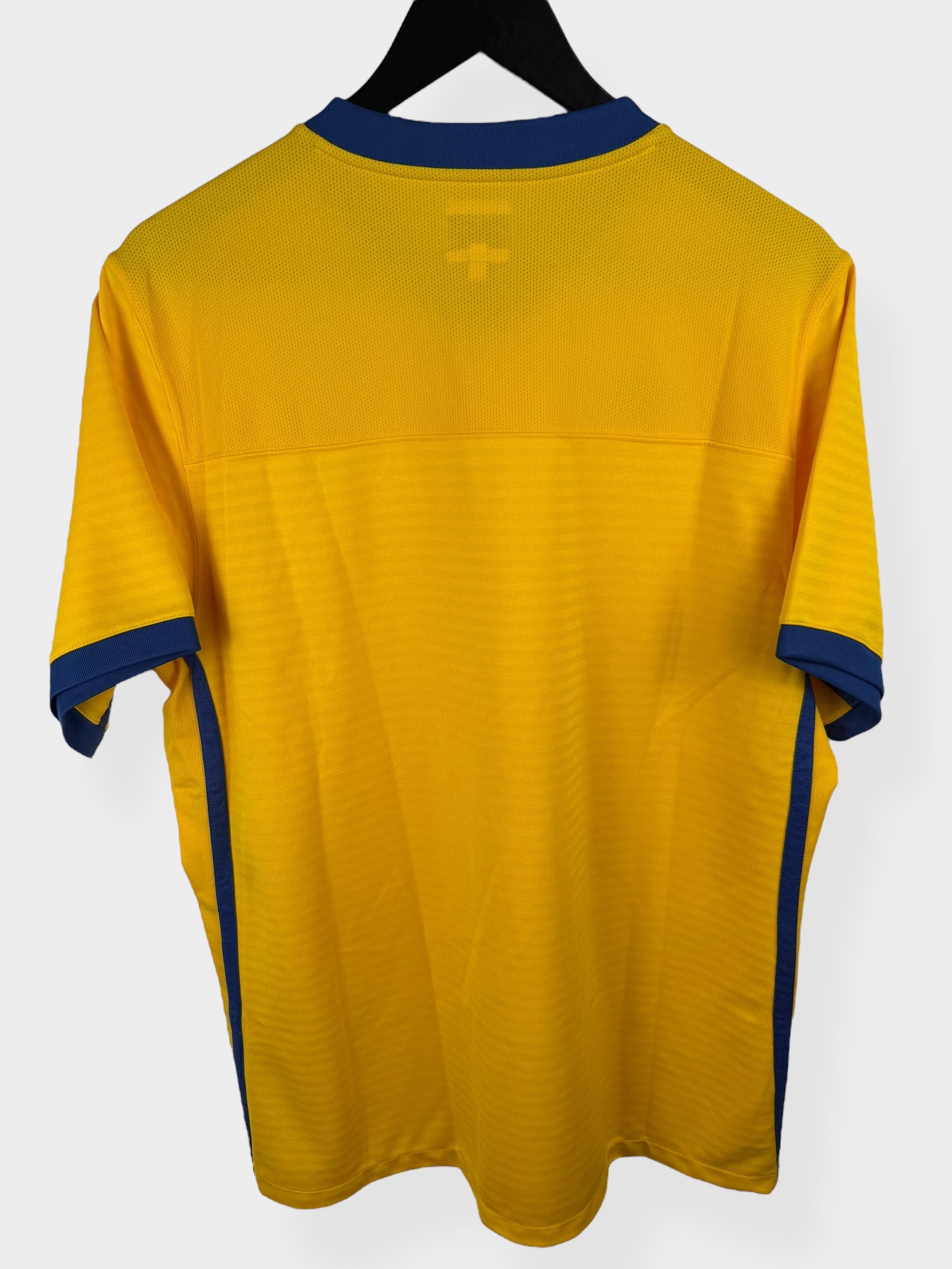 2010-11 SWEDEN HOME SHIRT L