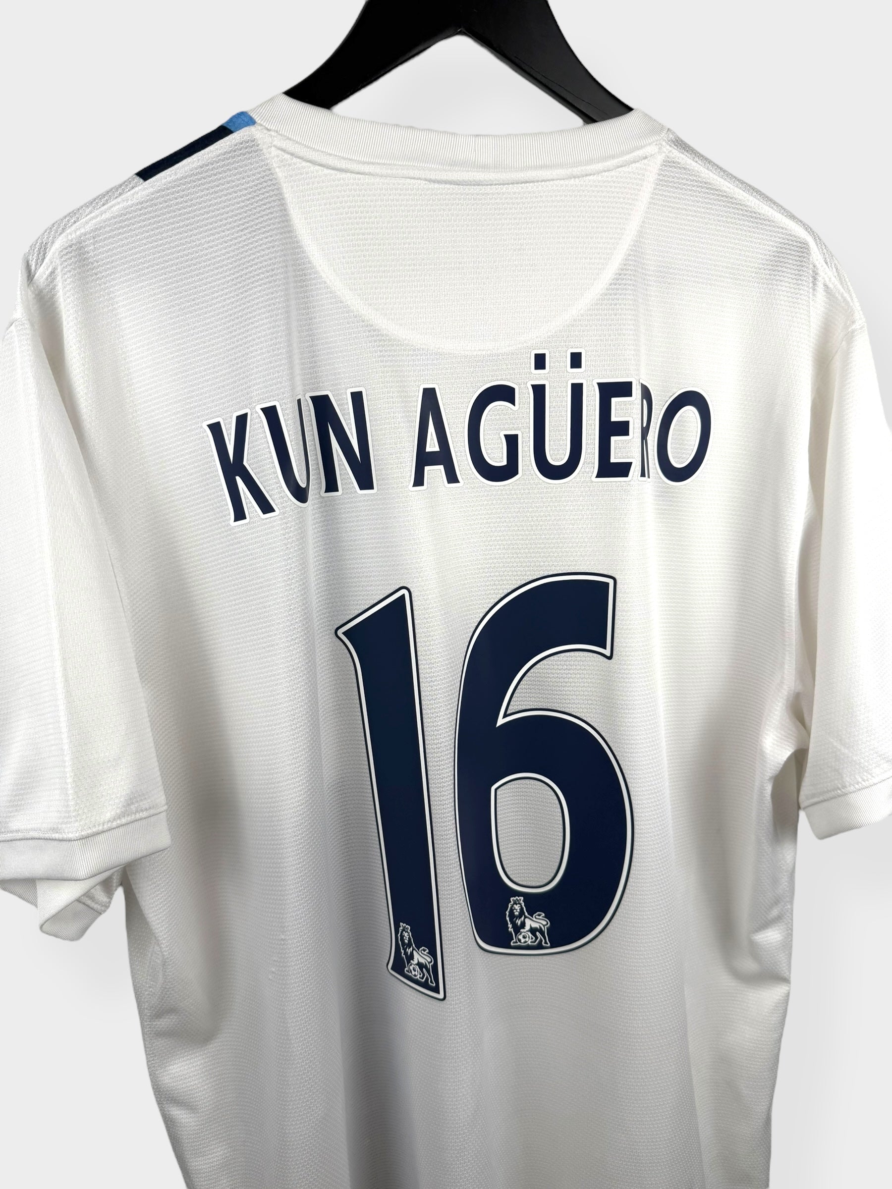 2013-14 MANCHESTER CITY THIRD SHIRT KUN AGUERO #16 XL