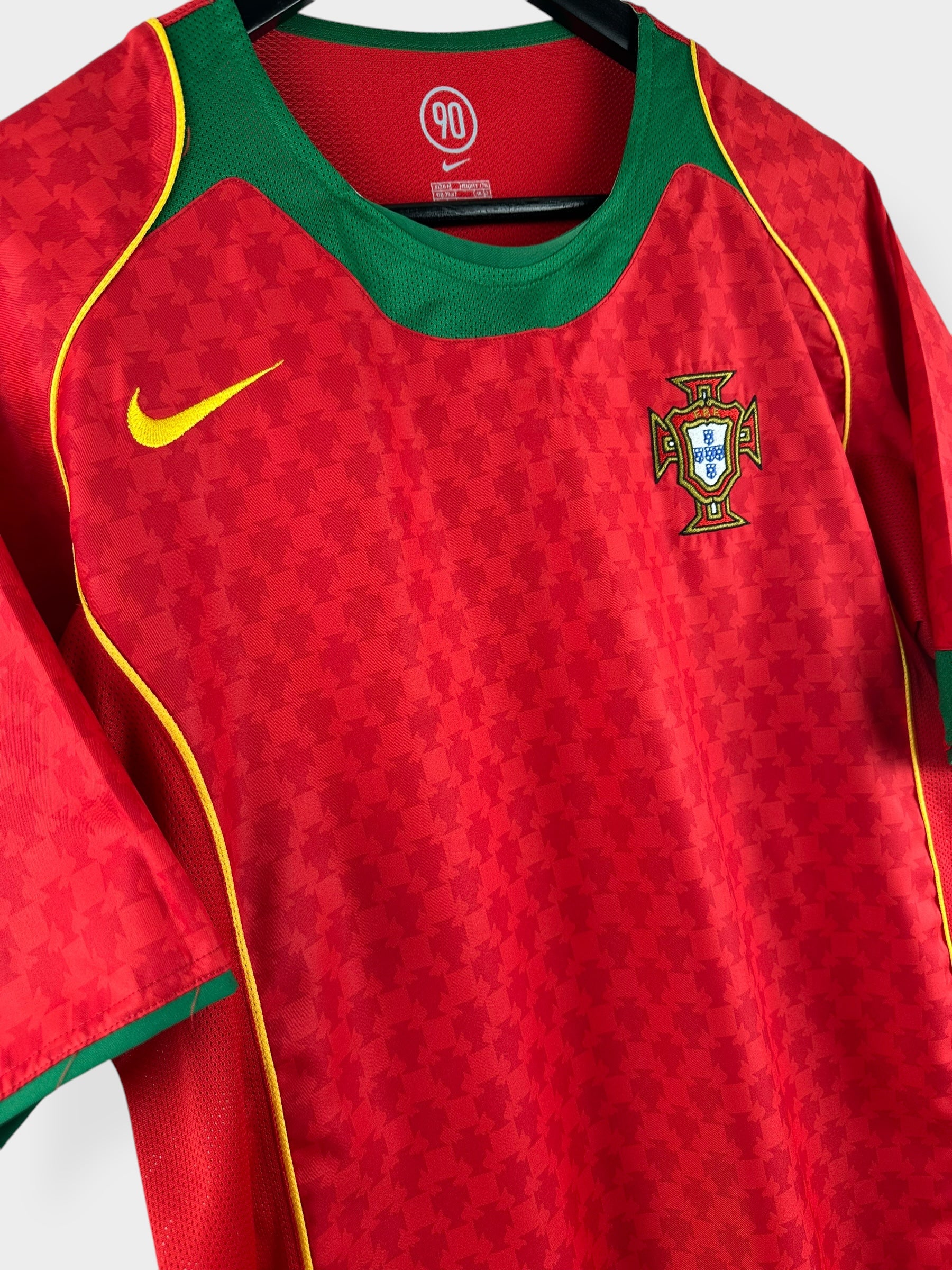 2004-06 PORTUGAL HOME SHIRT M